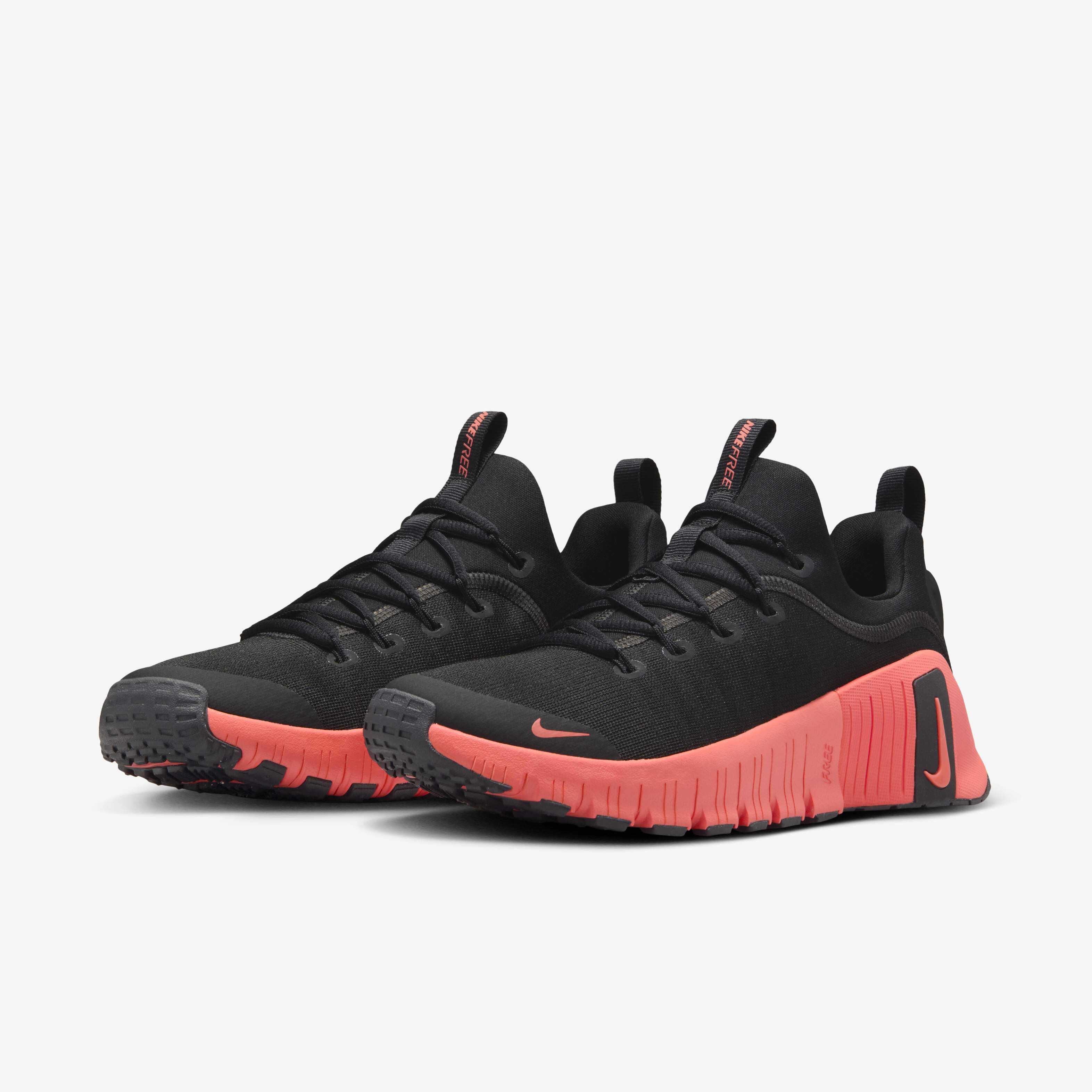 Nike free trainer 4.0 v2 womens red sales