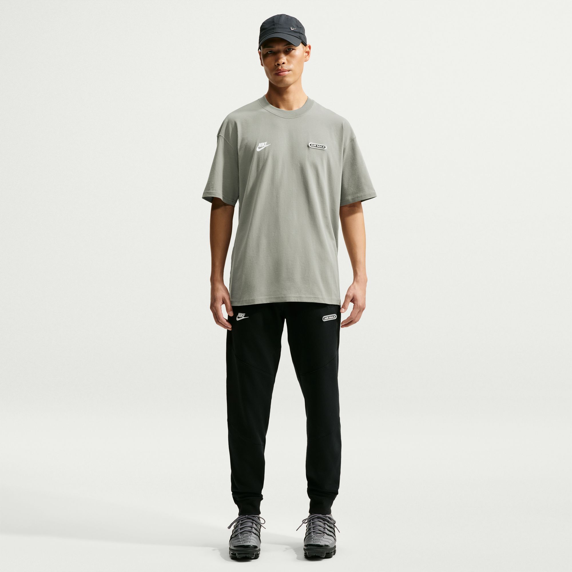 Nike Sportswear image number 0