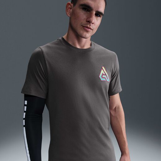 Basketball-Nike, Giannis, Men's Basketball T-shirt