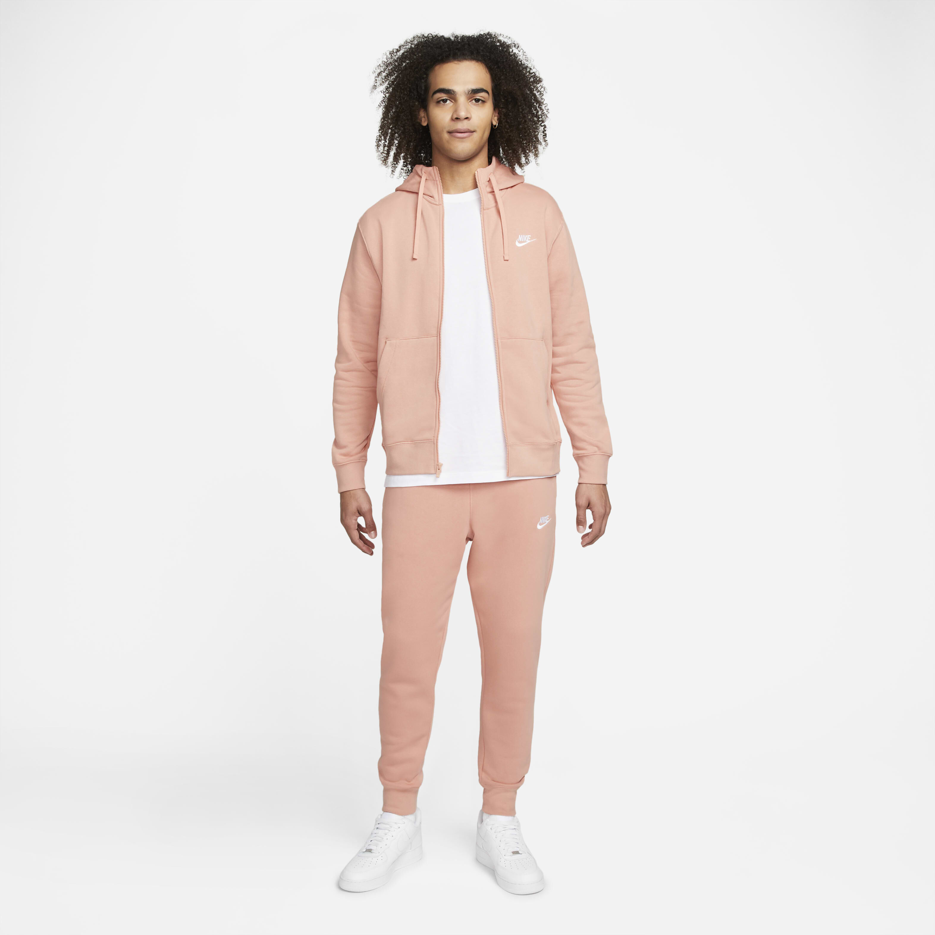 نايكي سبورتسوير كلوب فليس image number 5