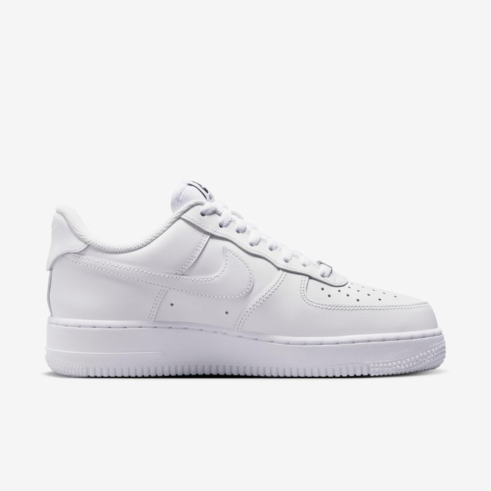Nike Air Force 1 '07 EasyOn image number 3 Nike Air Force 1 '07 EasyOn image number 3