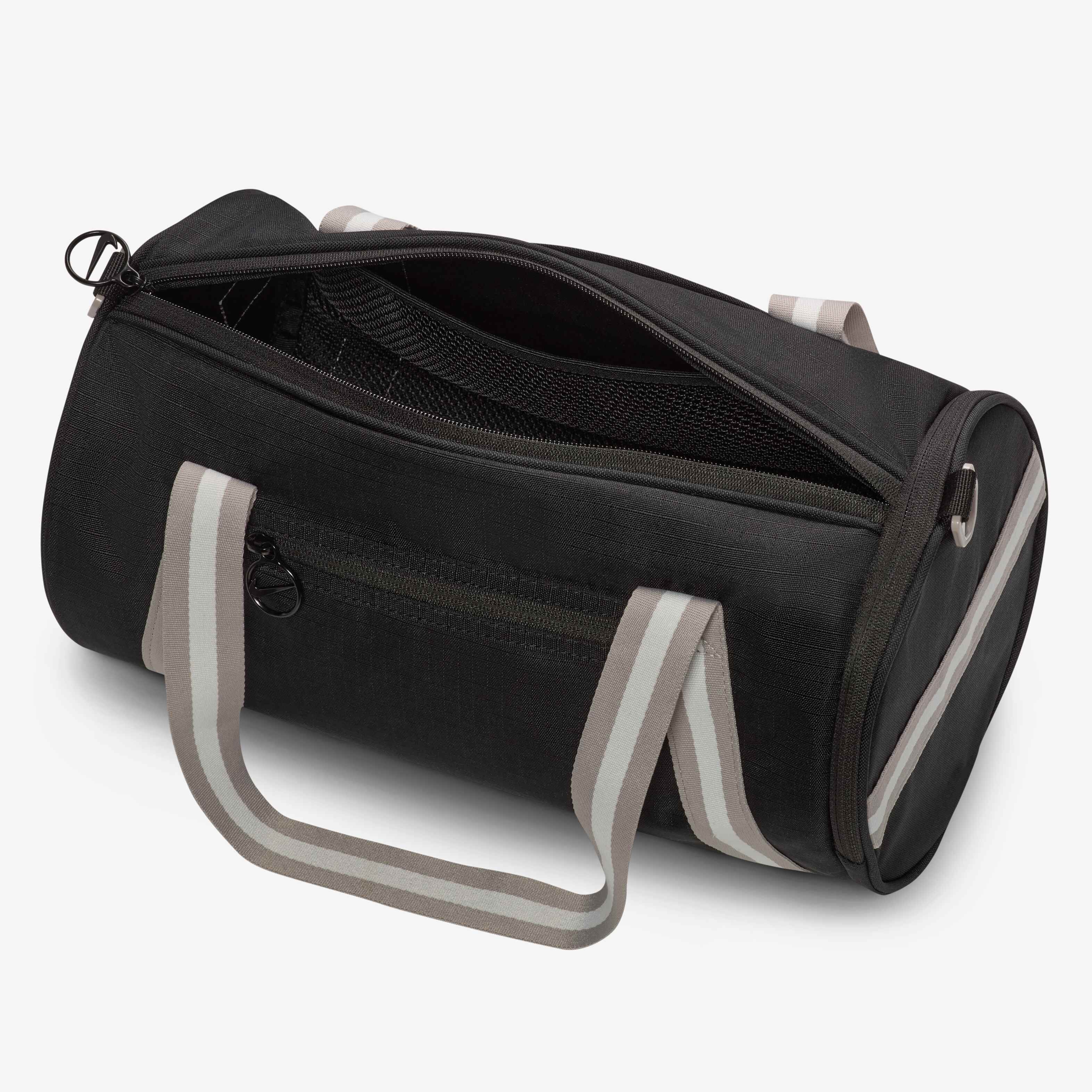 نايكي هيرتدج image number 4