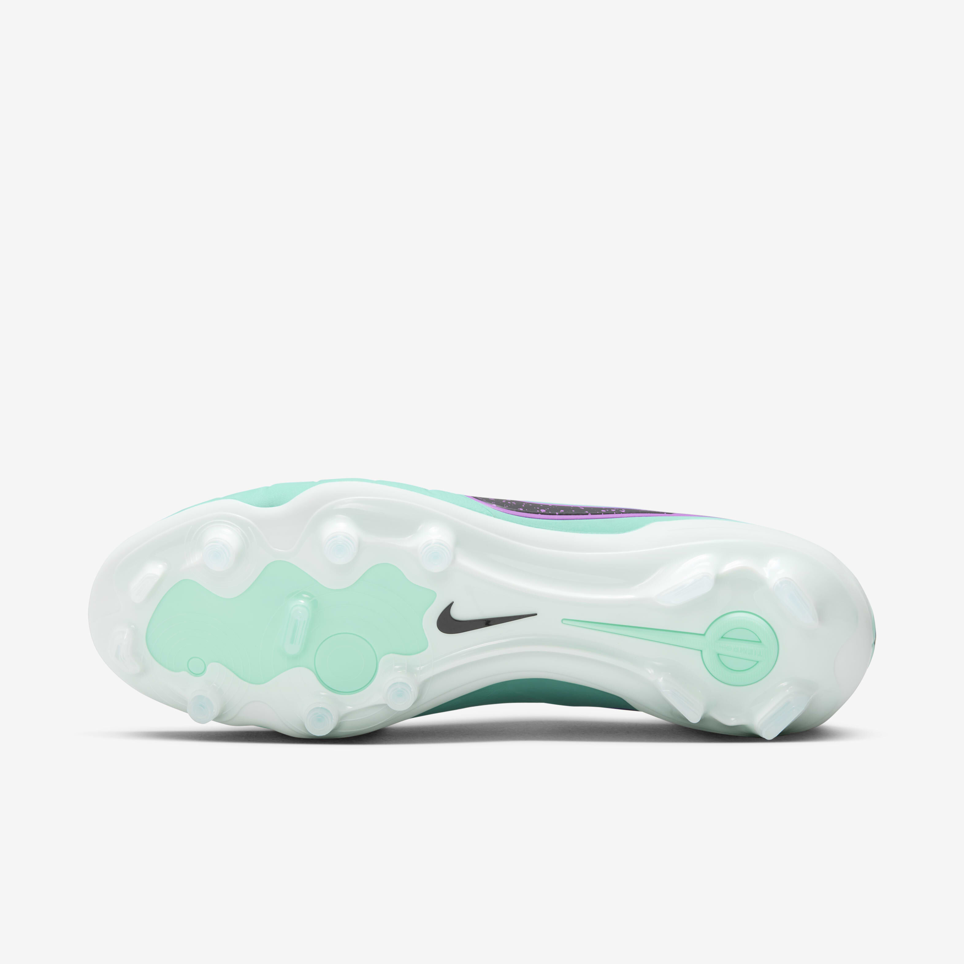 نايكي تيمبو ليجيند 10 برو image number 1