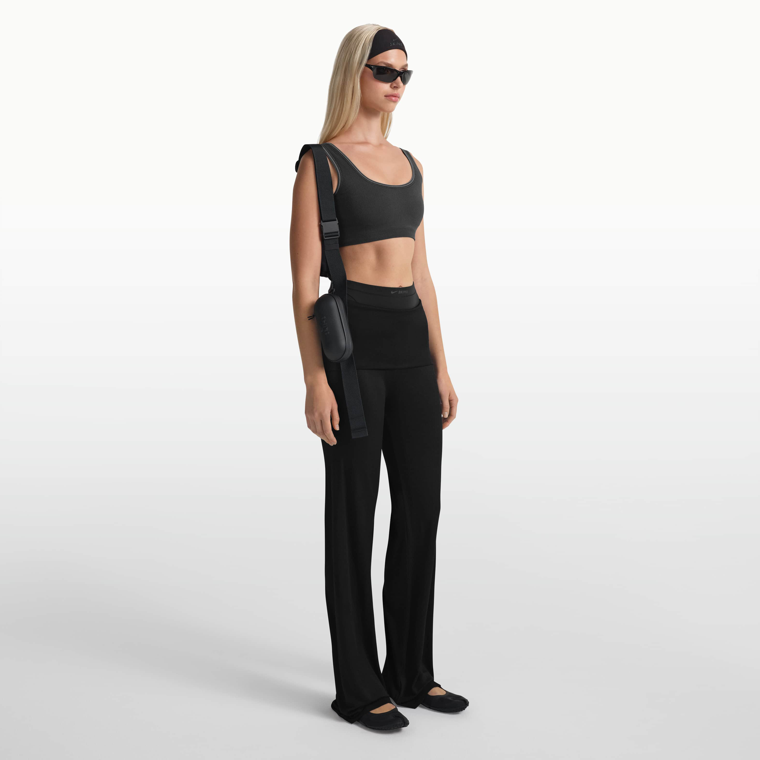 NikeSKIMS image number 5
