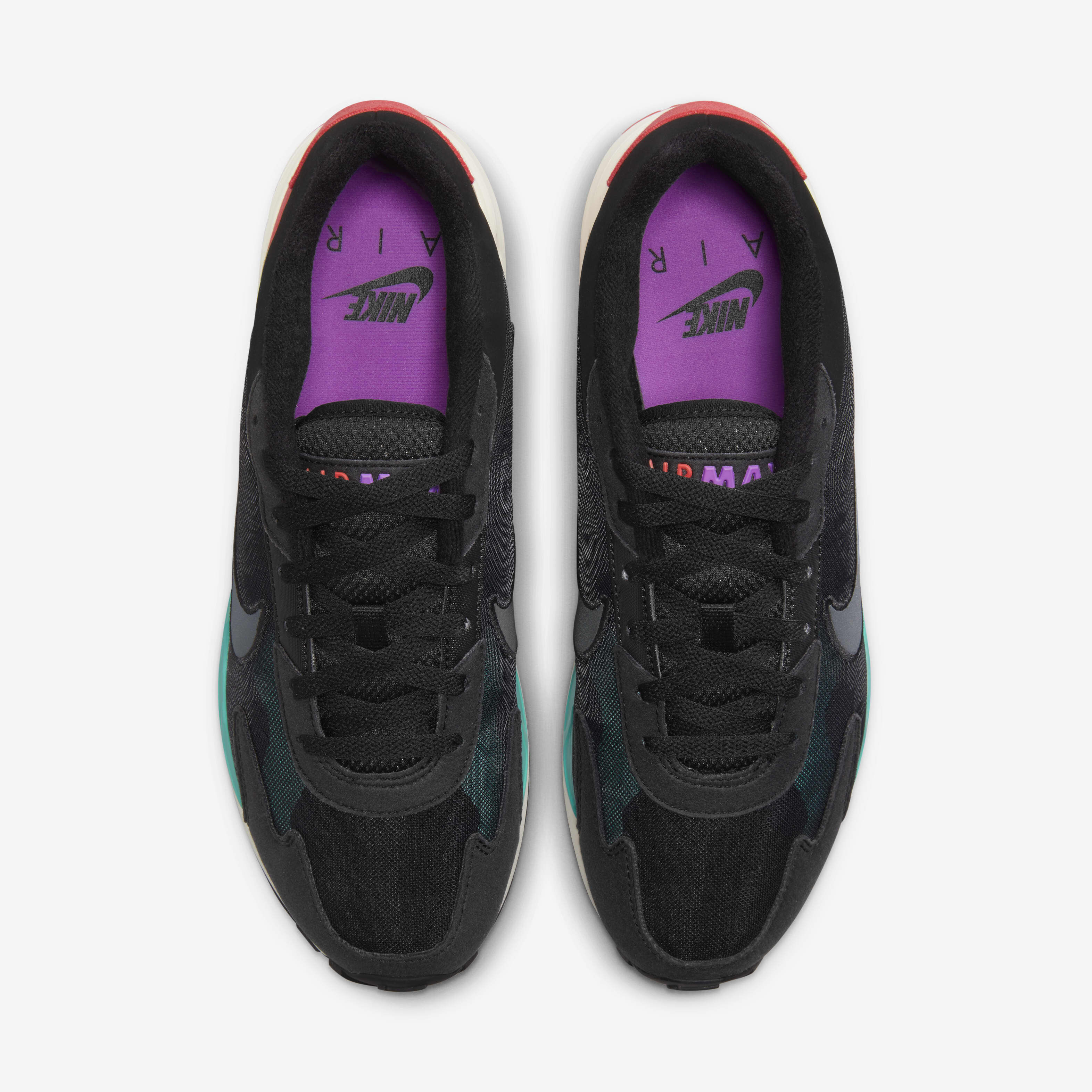 Nike Air Max Solo image number 4