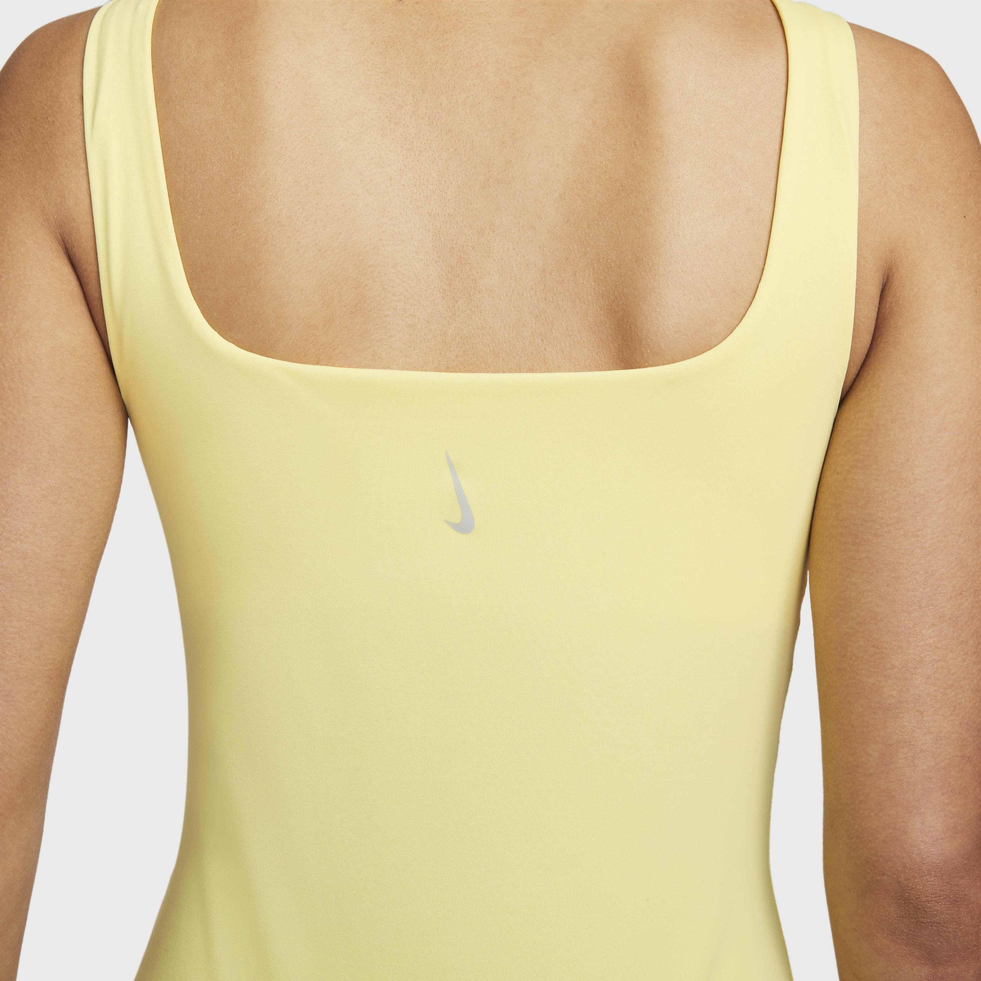 Nike Yoga Luxe image number 3