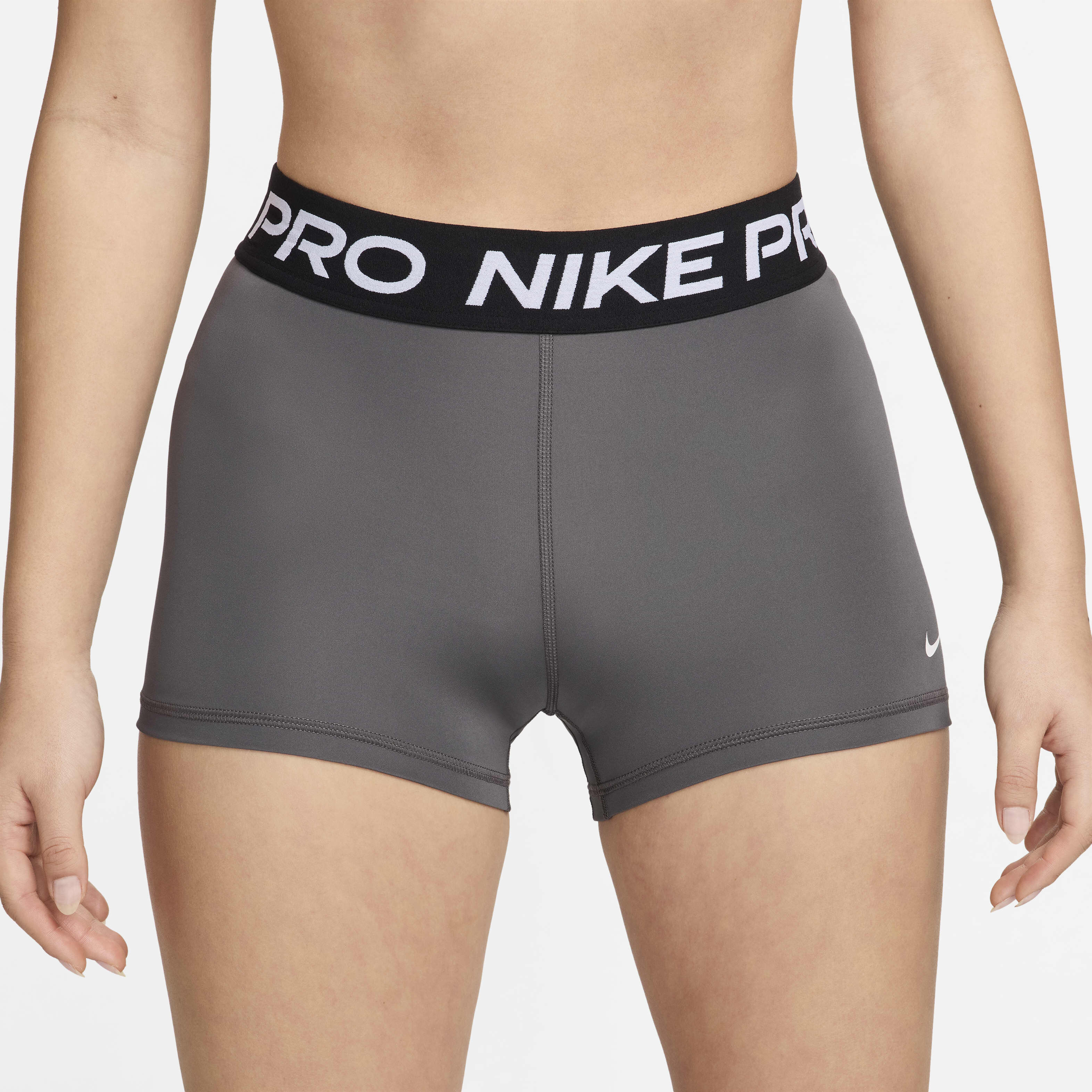 Nike Pro image number 1