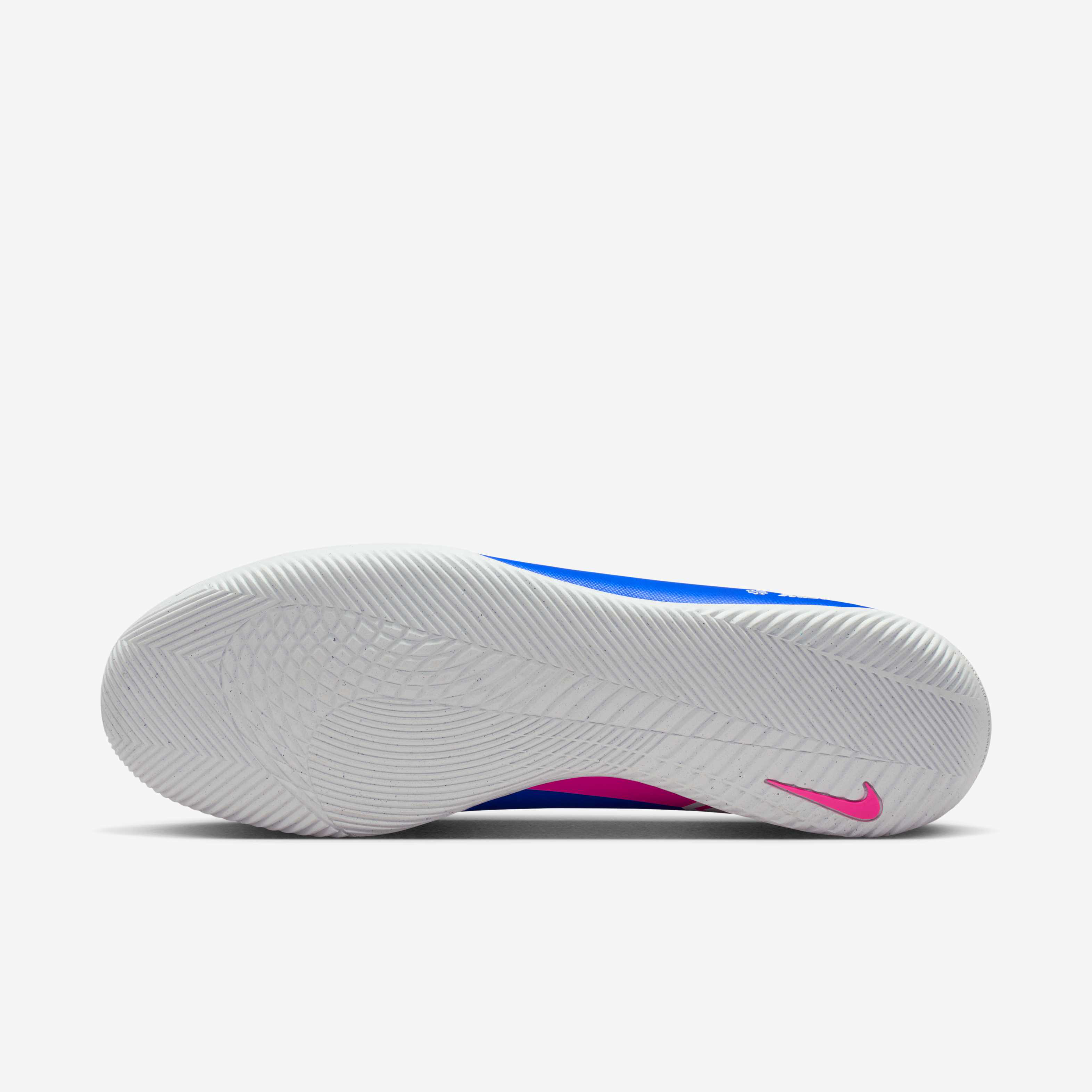 Nike Mercurial Vapor 16 Club image number 1