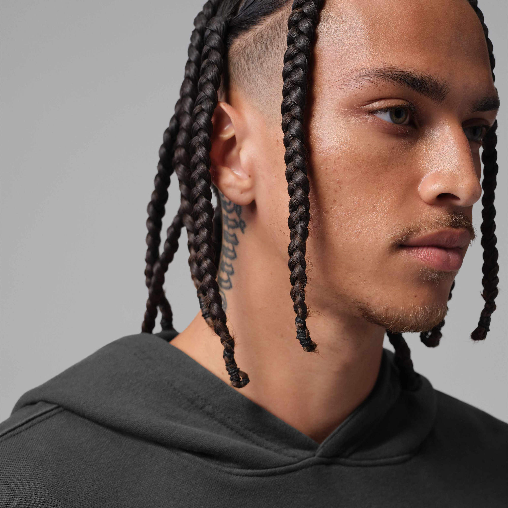Zoom image