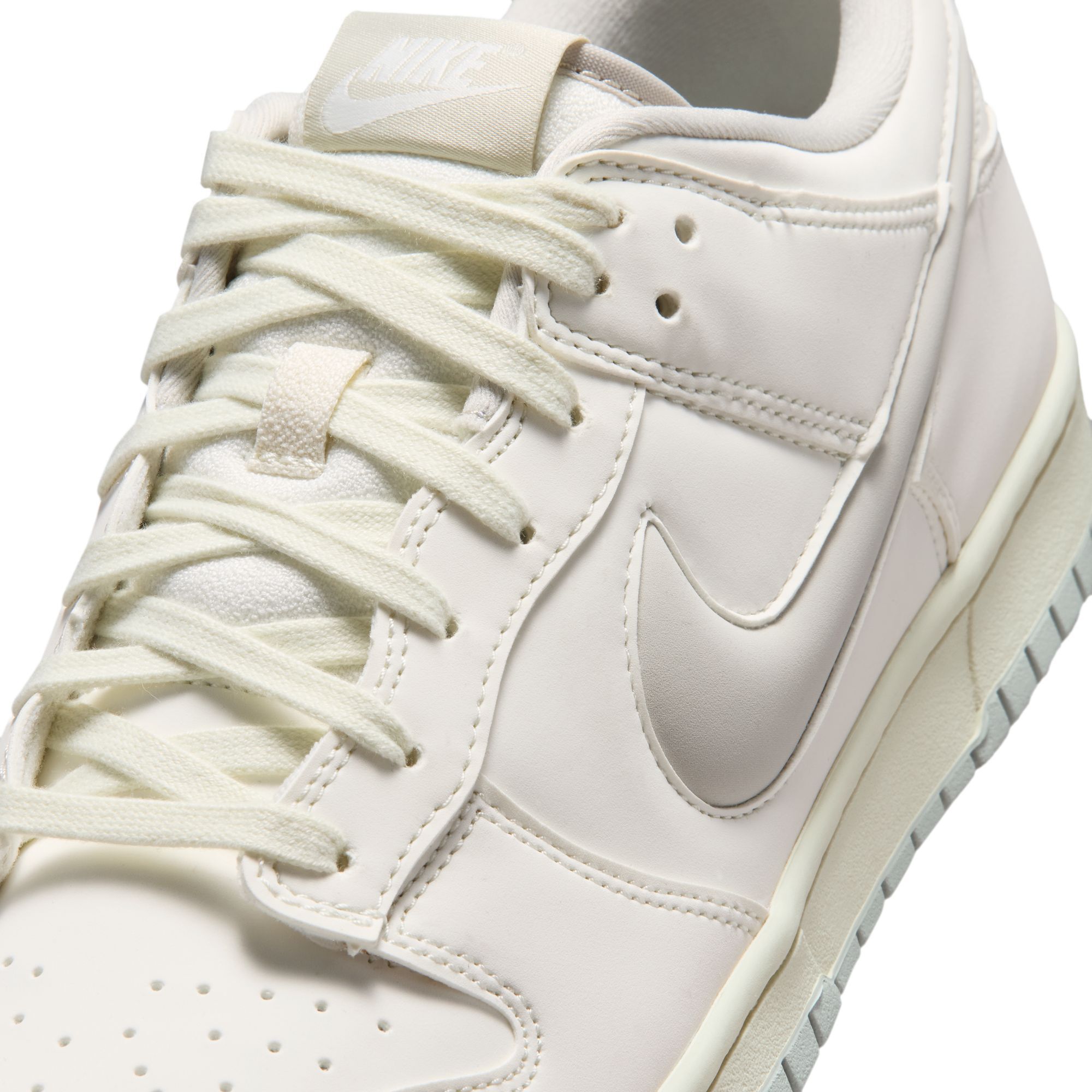 Nike Dunk Low Retro Premium image number 5