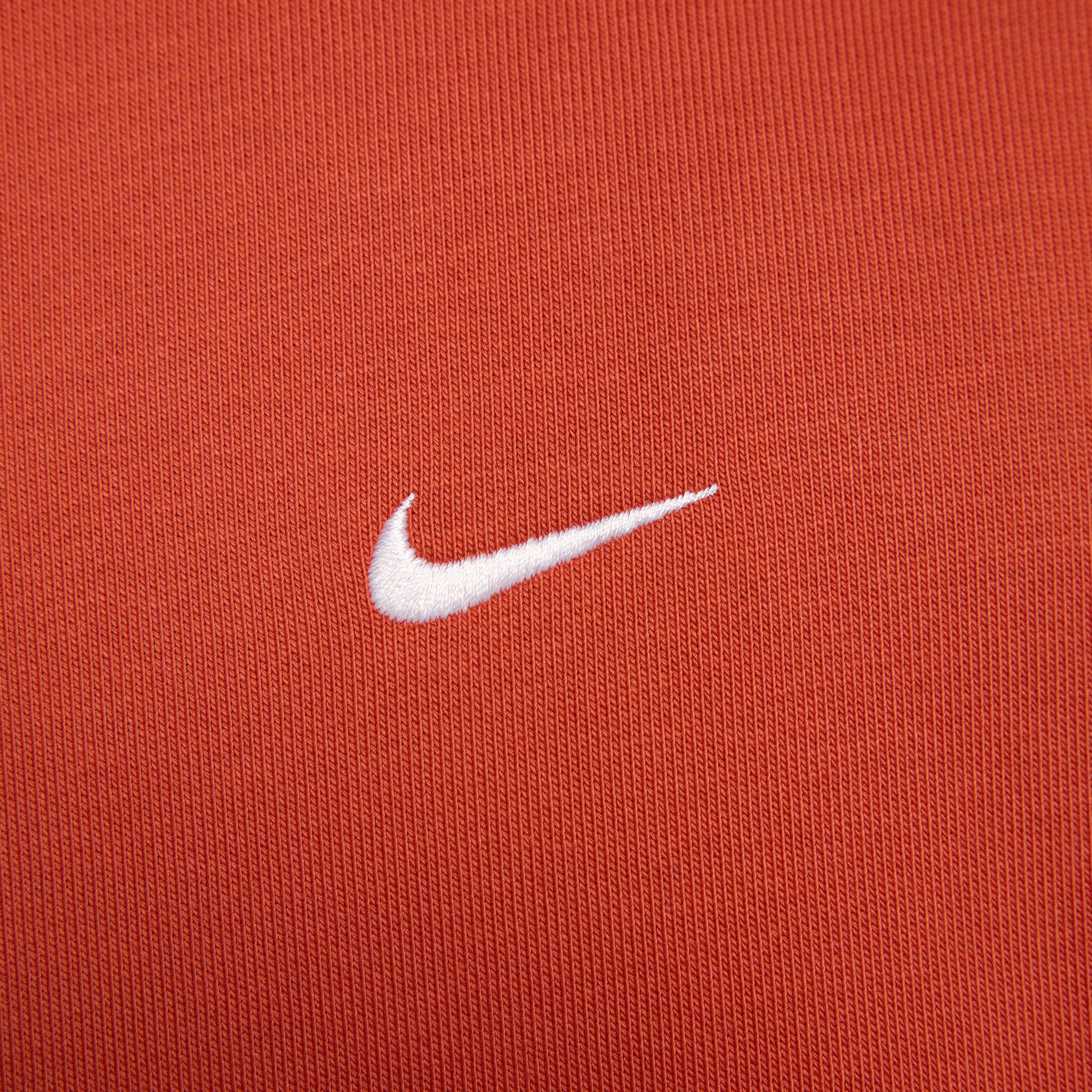 Nike Solo Swoosh image number 3