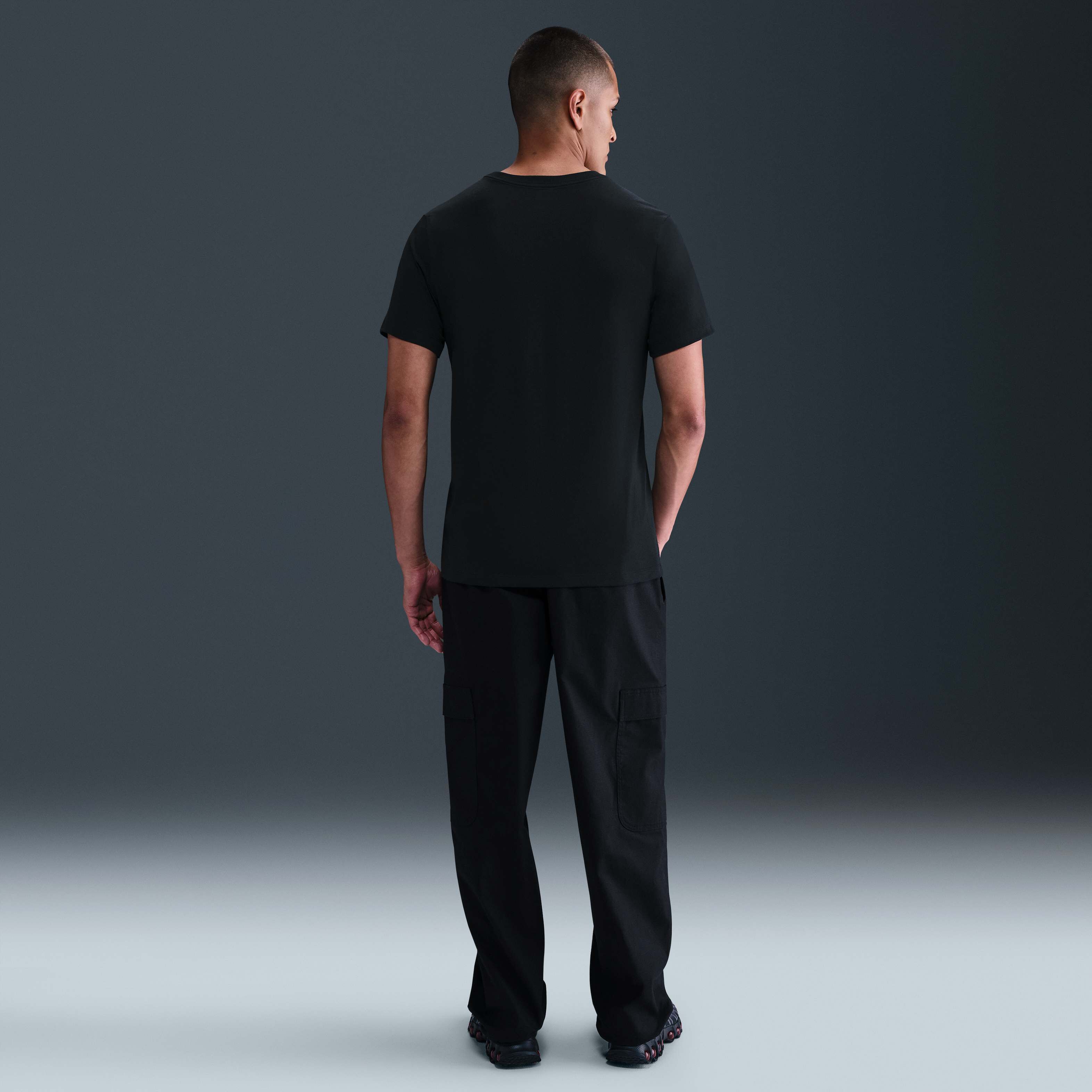 Nike Sportswear Club image number 4