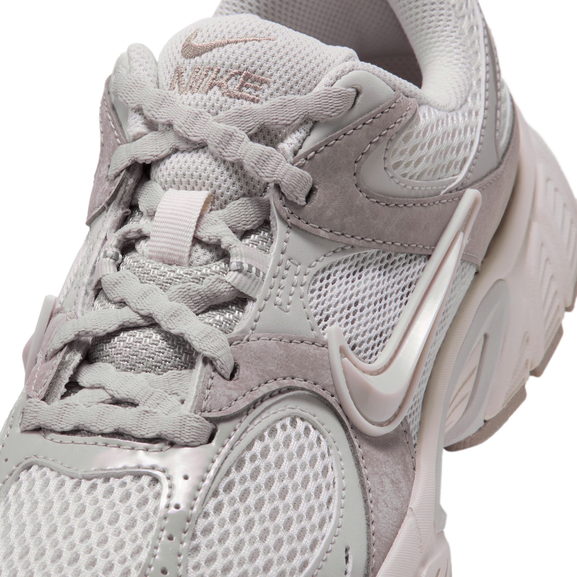 Nike V5 RNR LX image number 9