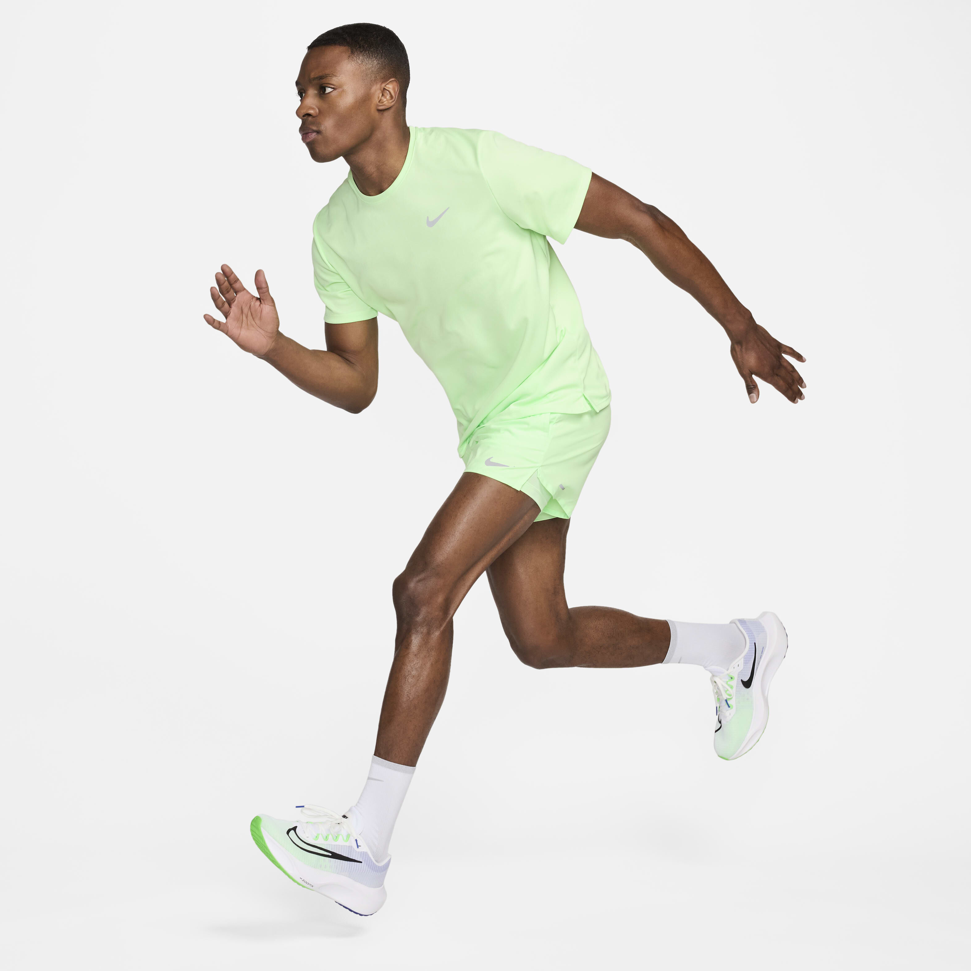 Nike Miler image number 4