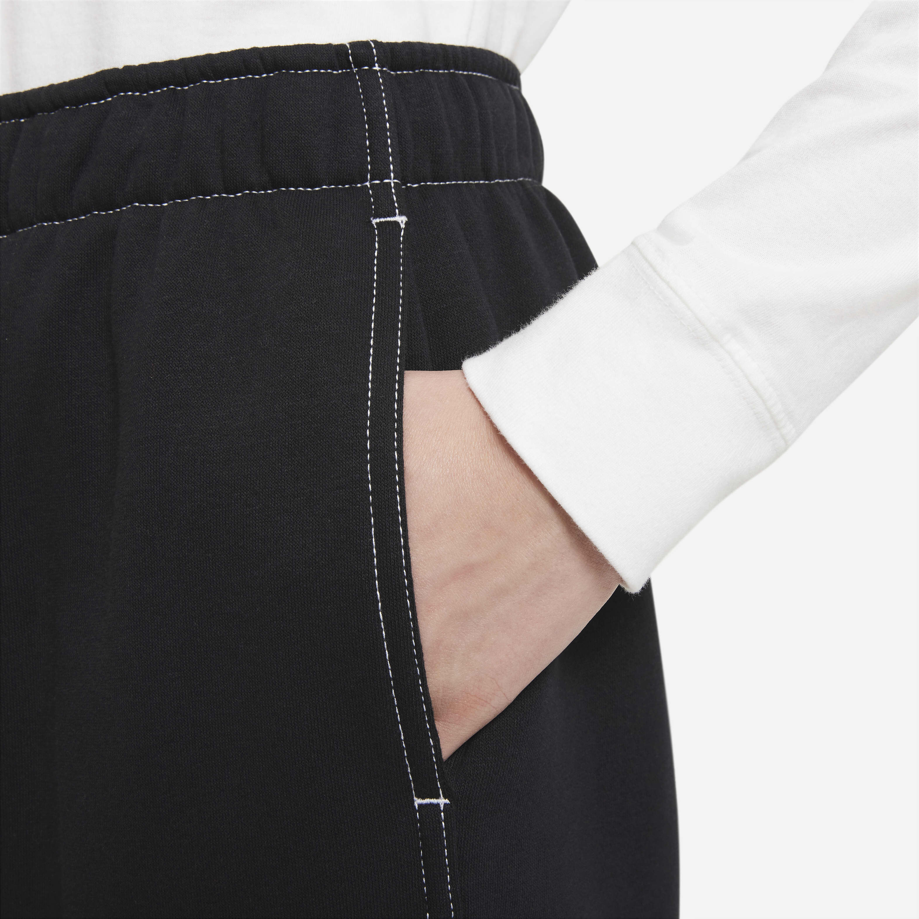 نايكي سبورتسوير سووش image number 3