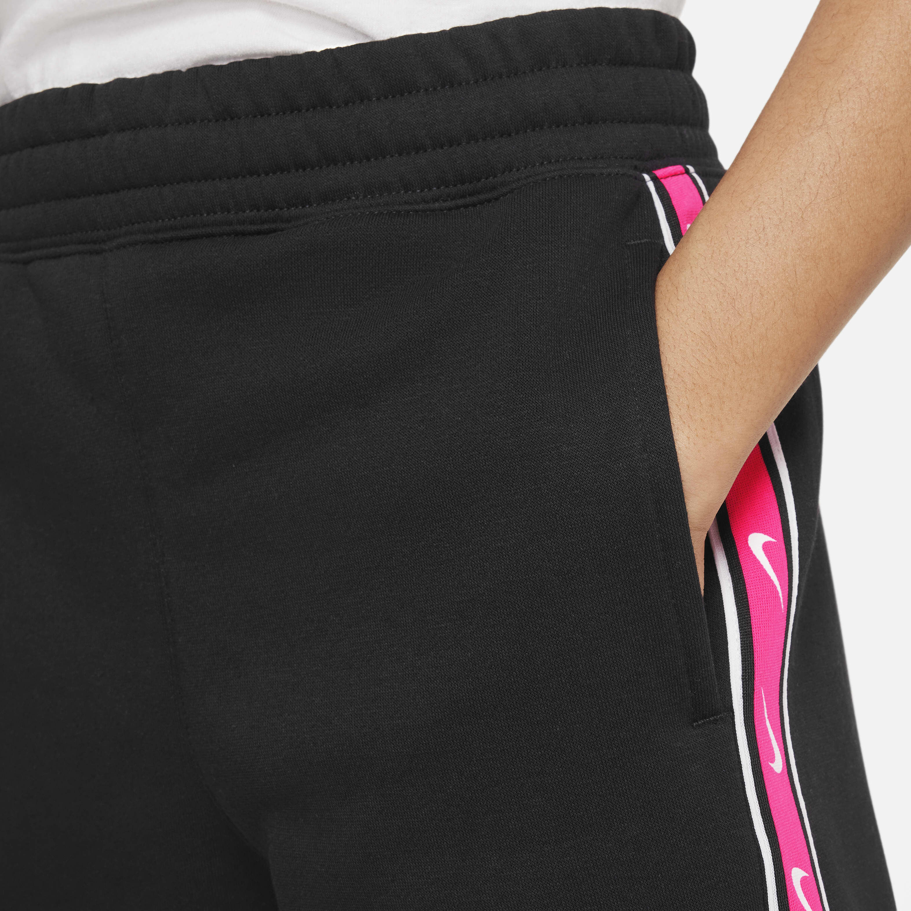 Nike Sportswear image number 4