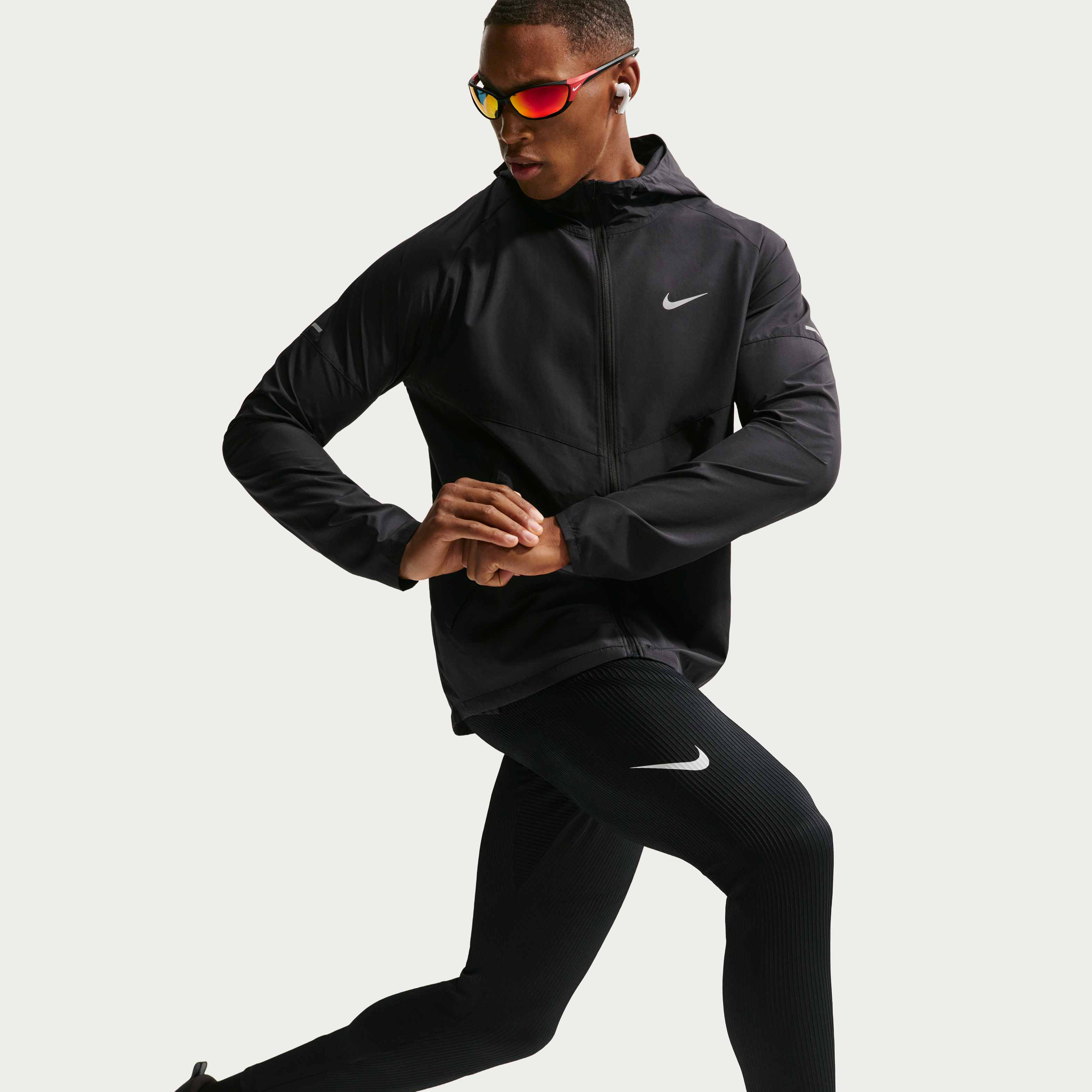 Nike AeroSwift image number 4