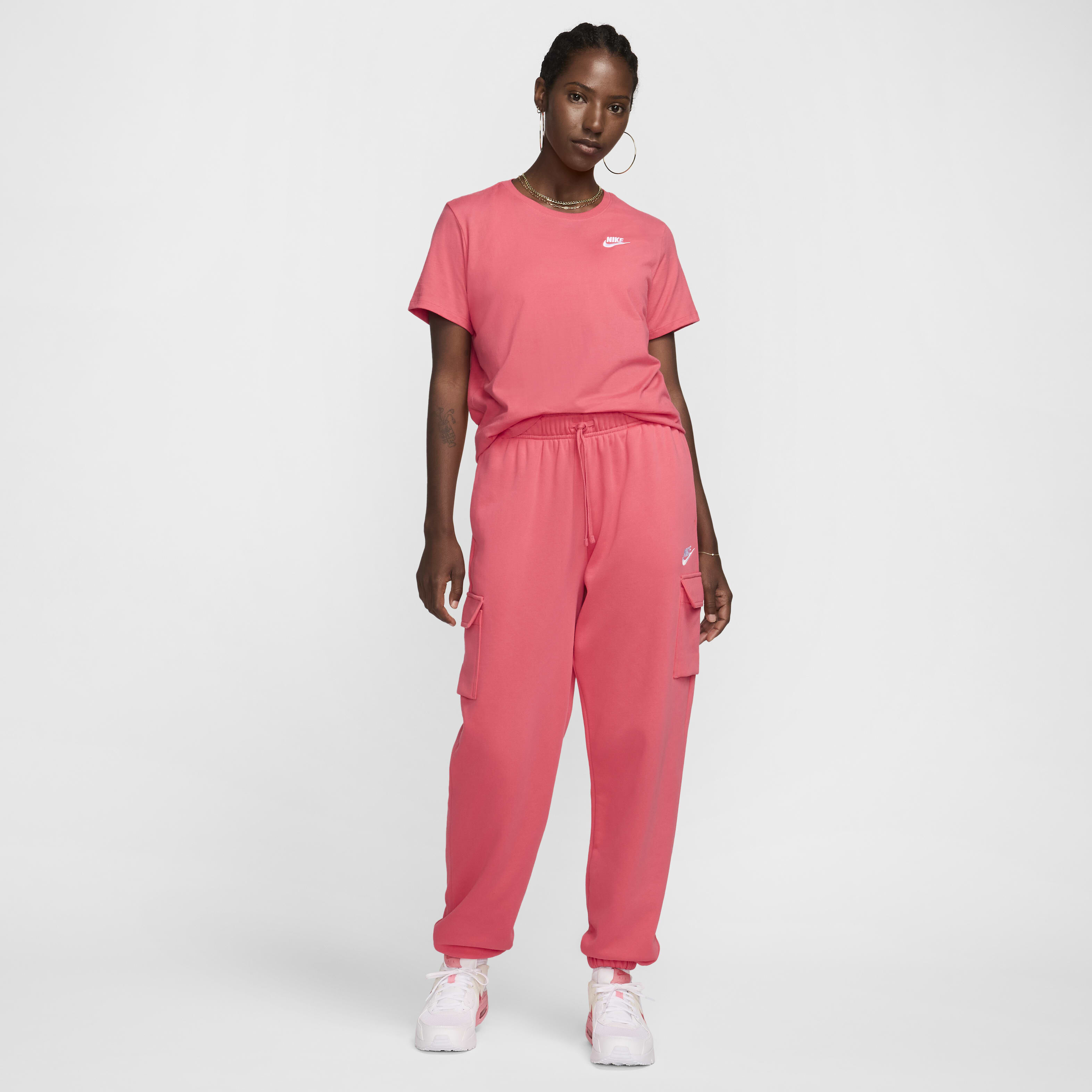 Nike Sportswear Club Essentials image number 4