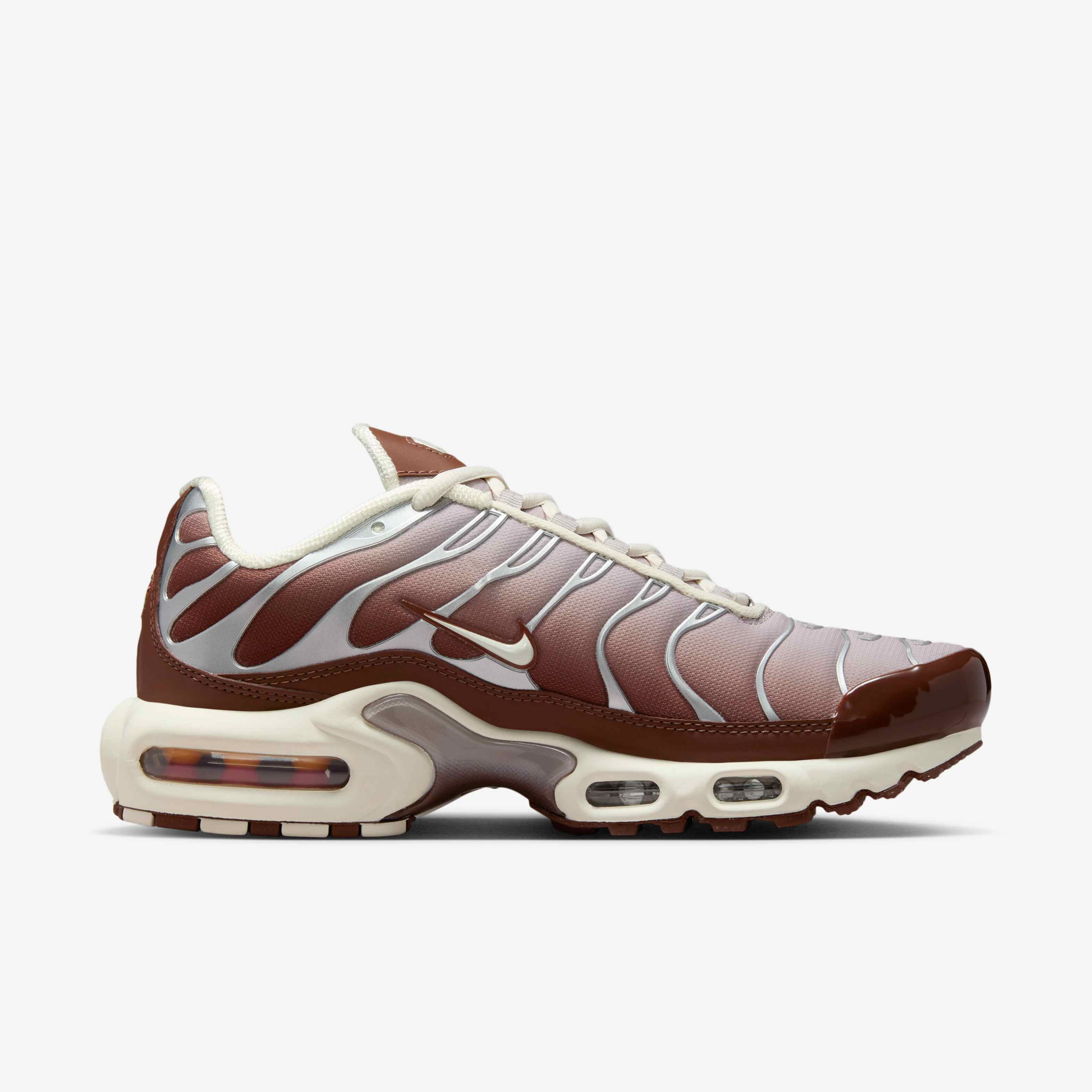 Nike Air Max Plus image number 2