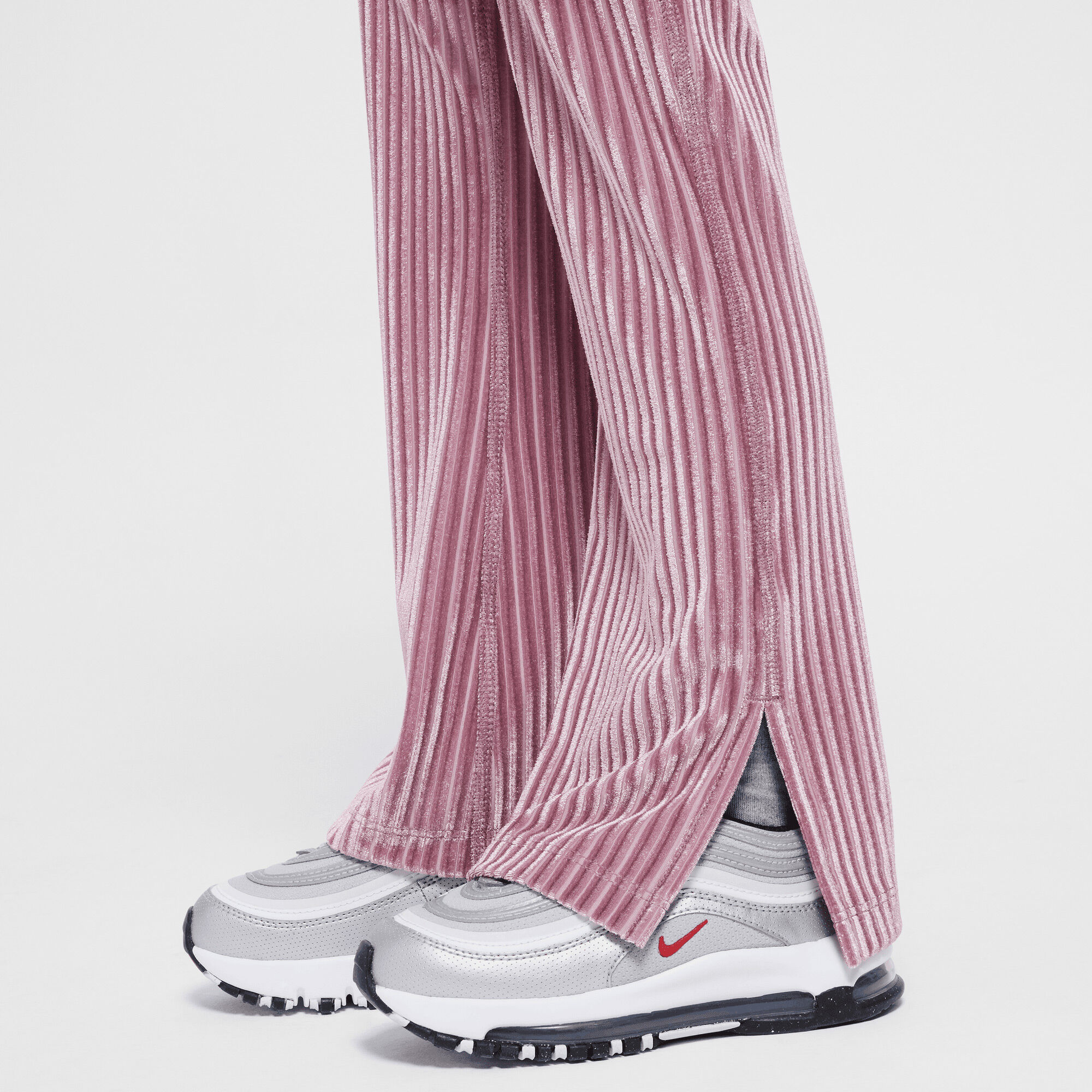 نايكي سبورتسوير image number 3