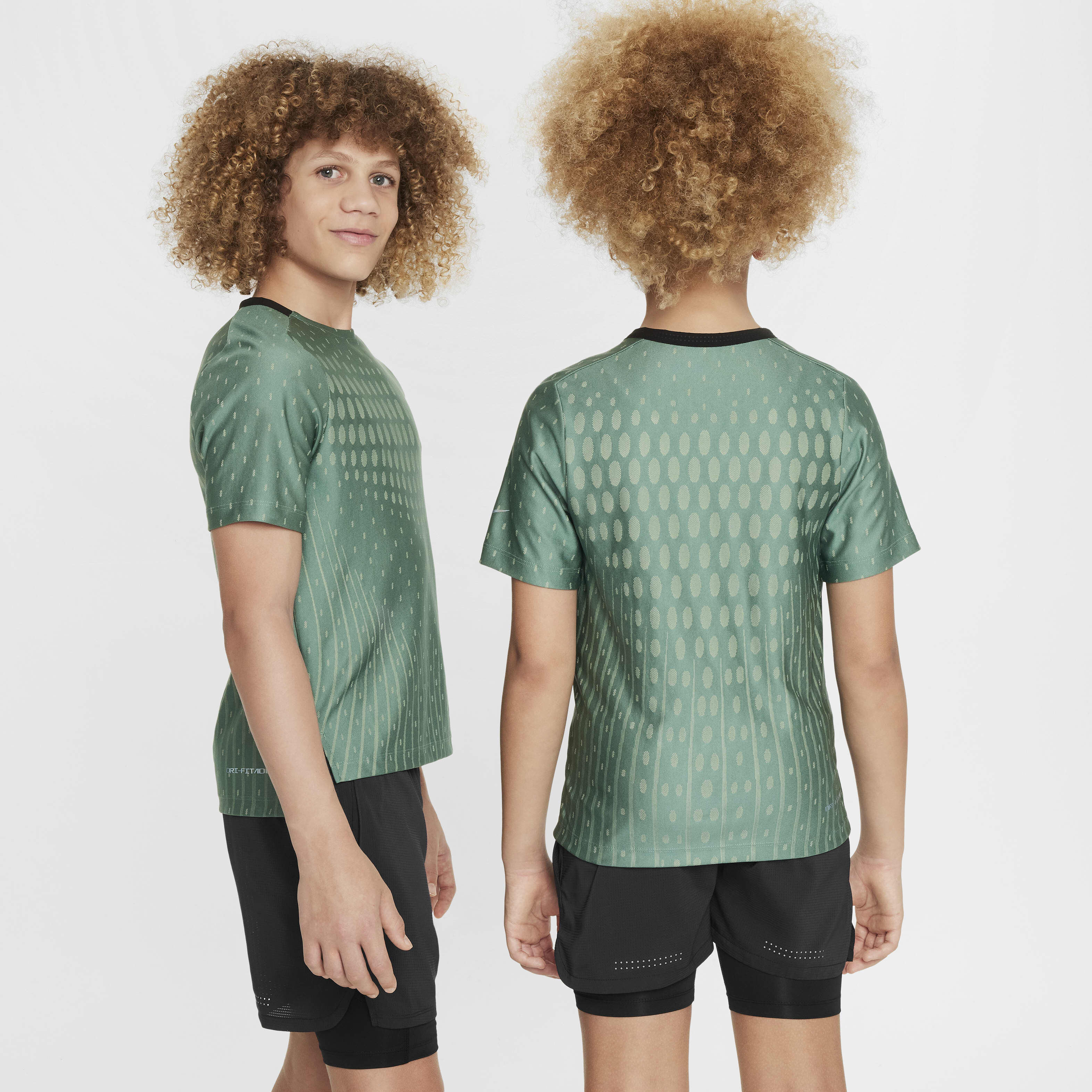 Nike Multi Tech image number 1