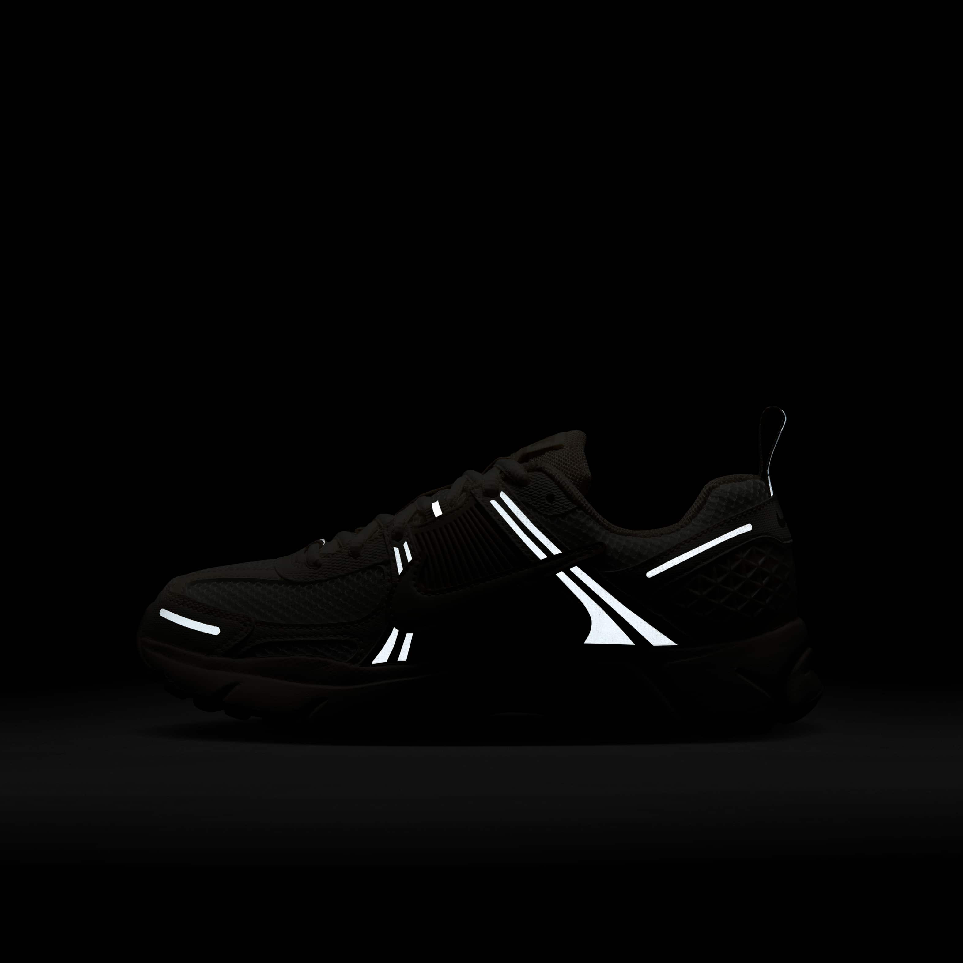 نايكي فوميرو 5 image number 11