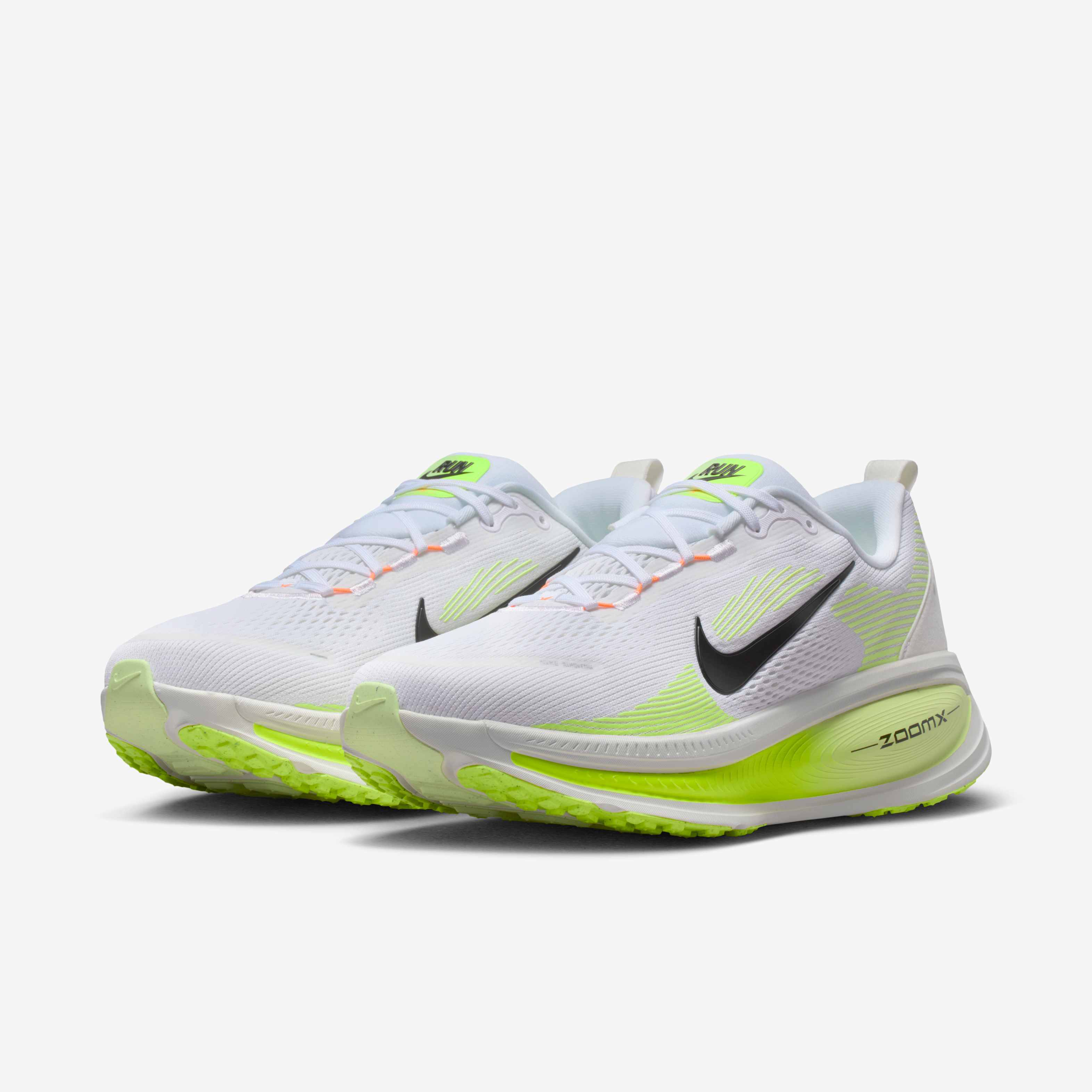 Nike Vomero 18 image number 4