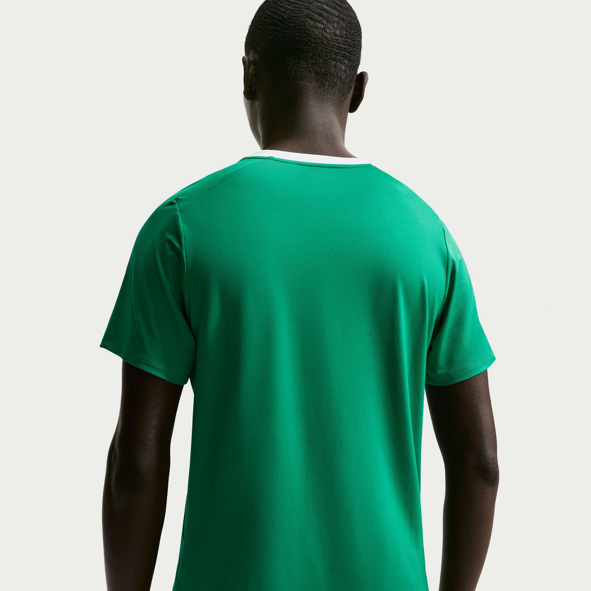 NikeCourt Advantage image number 3