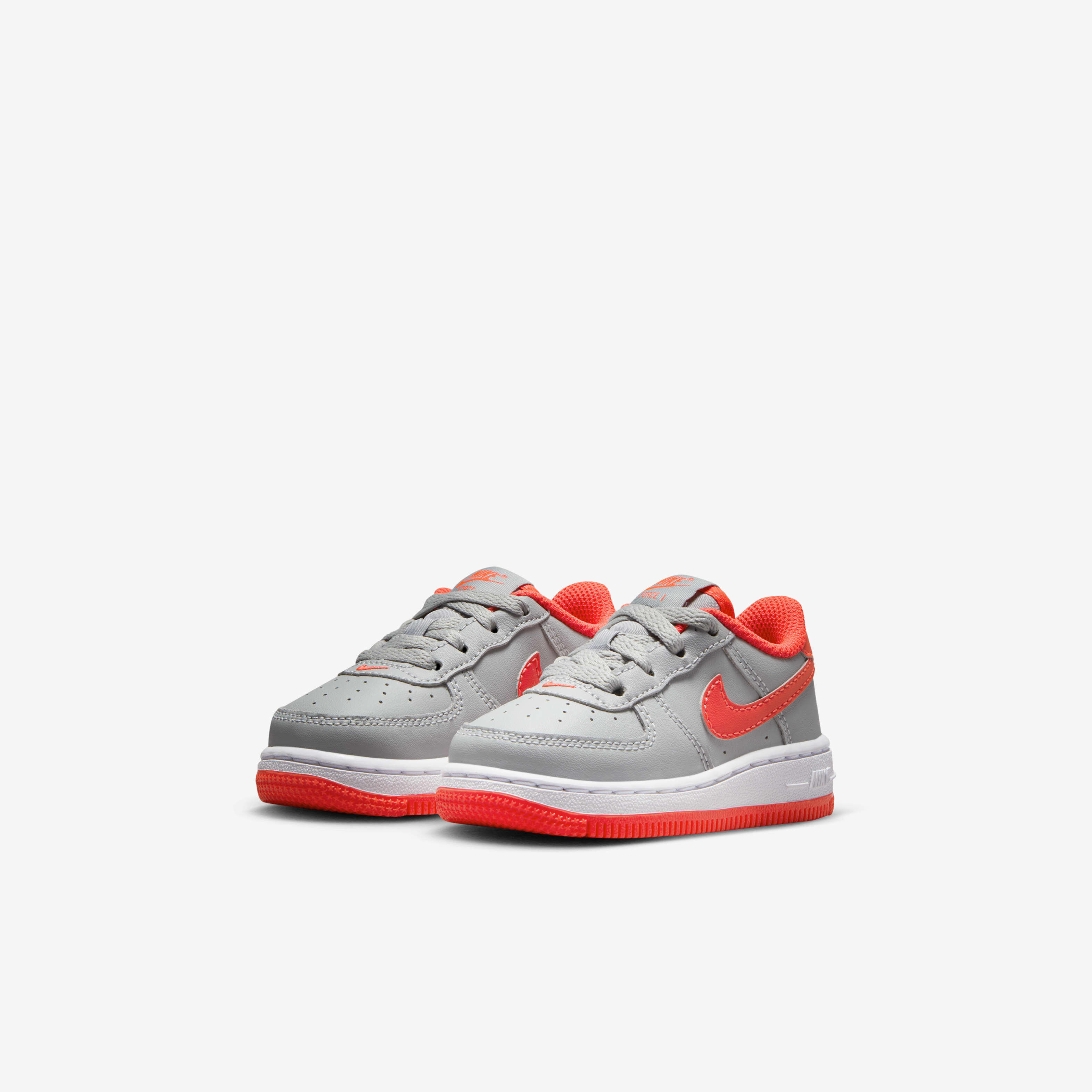 Nike Force 1 image number 4