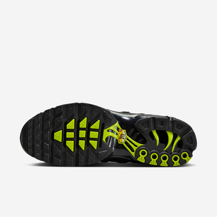 Nike Air Max Plus Utility image number 1 Nike Air Max Plus Utility image number 1