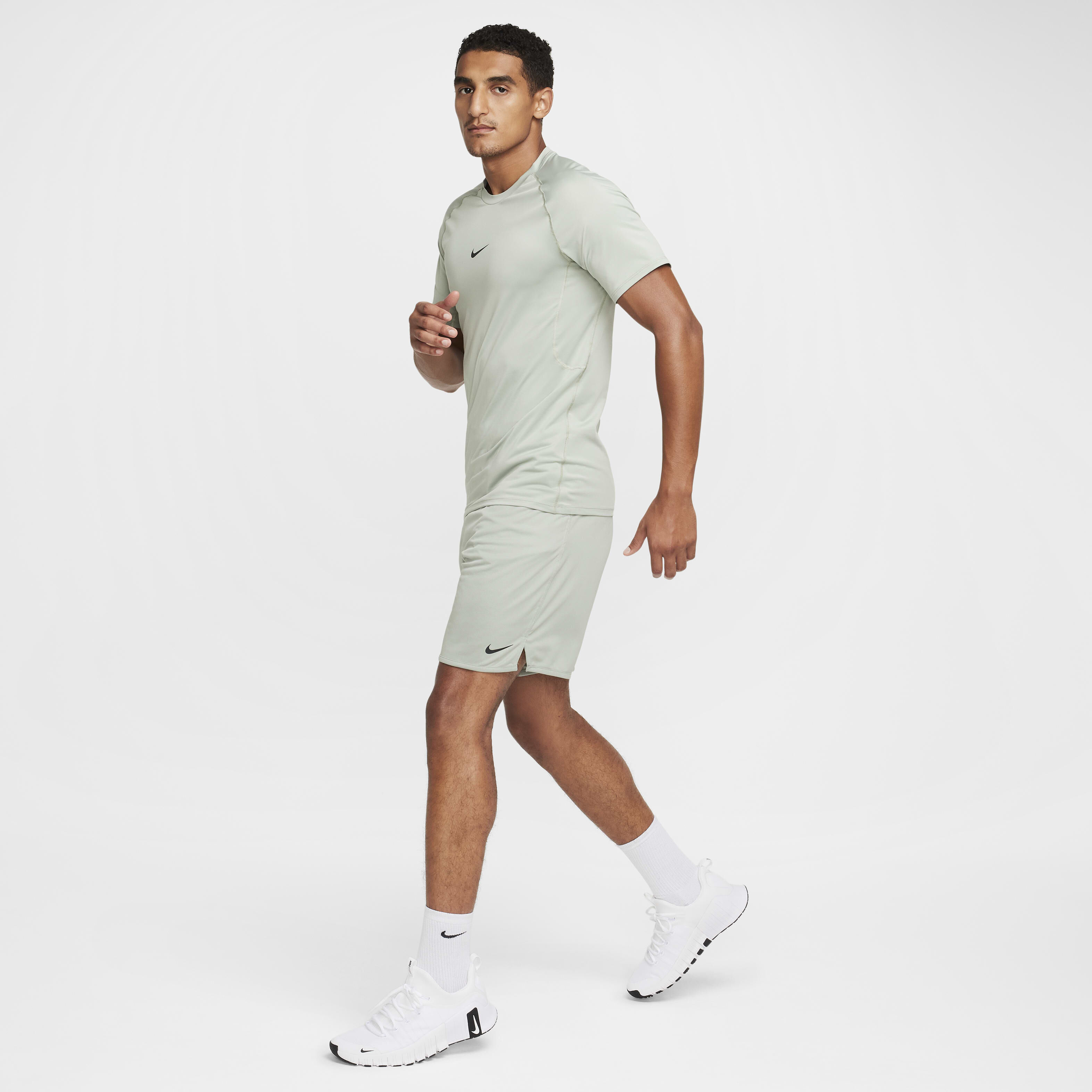 نايكي دراي-فت توتالي image number 6