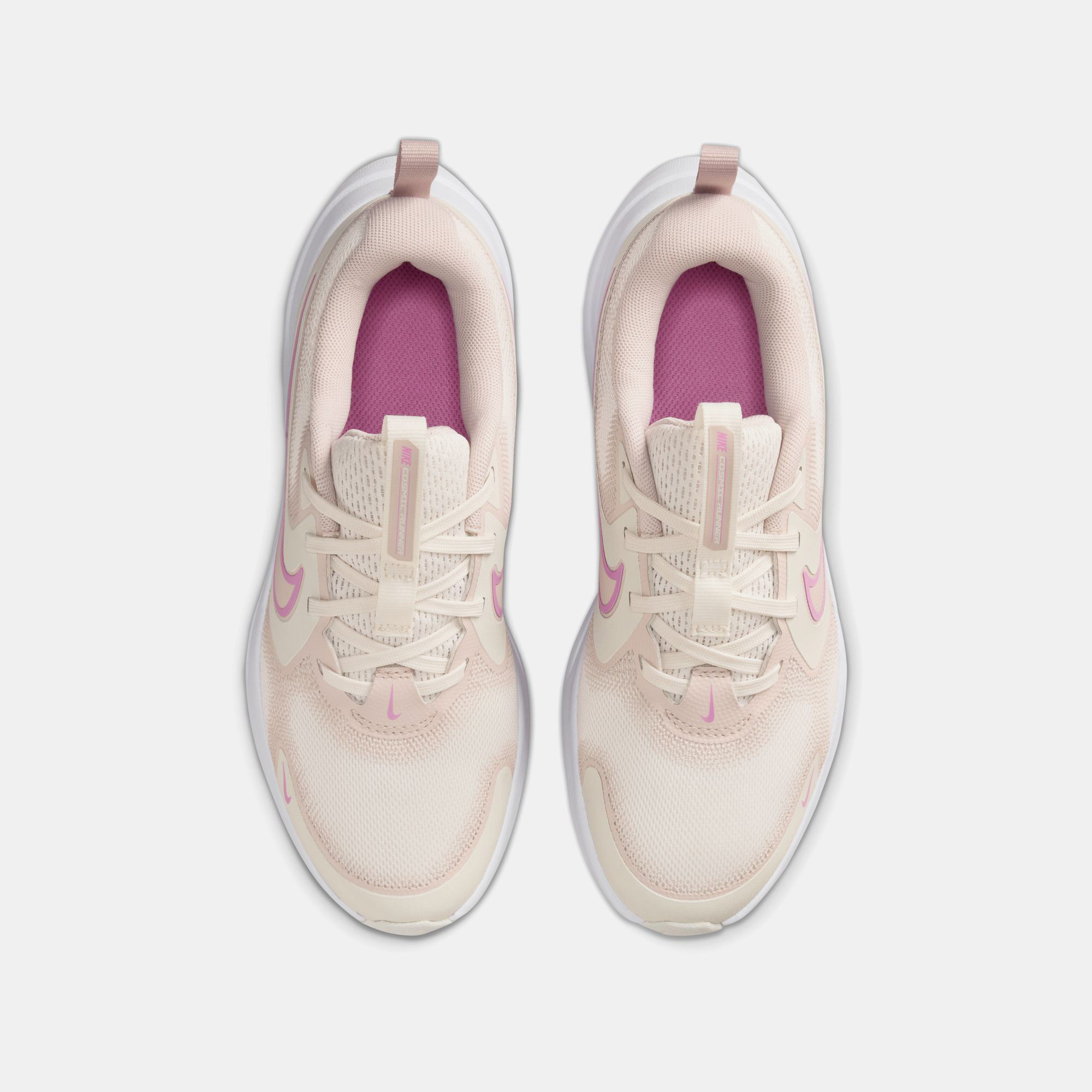 Nike Cosmic Runner image number 3