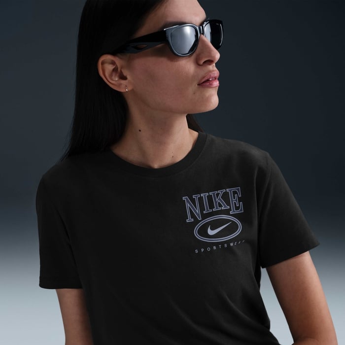 نايكي سبورتسوير كلوب image number 2 نايكي سبورتسوير كلوب image number 2