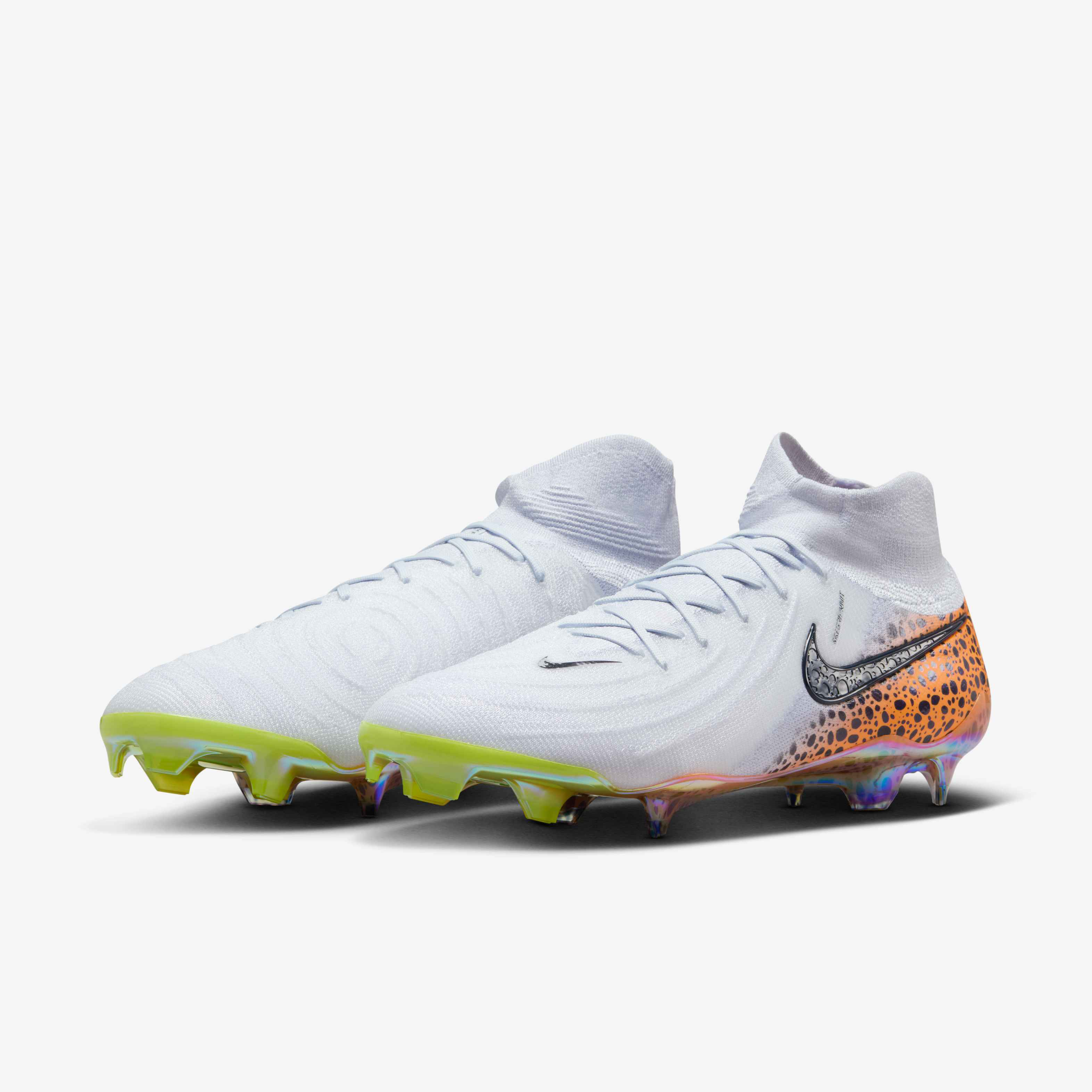 Nike Phantom Luna 2 Elite Electric image number 4