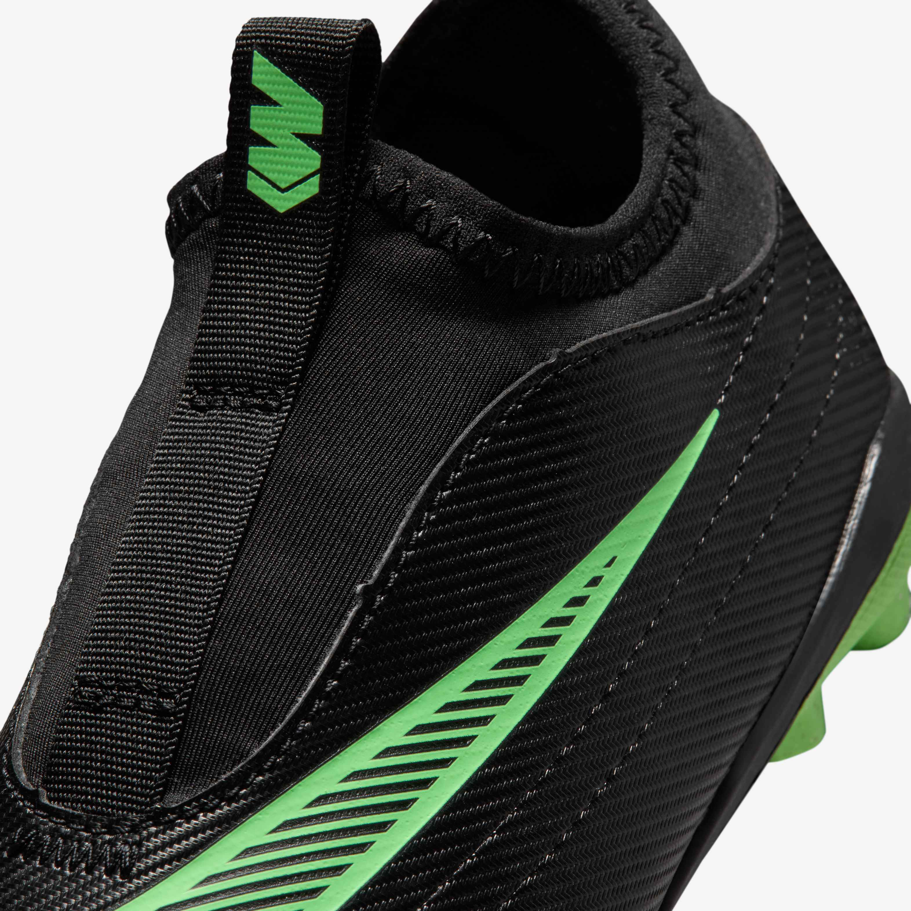 Nike Jr. Mercurial Vapor 17 Club image number 7