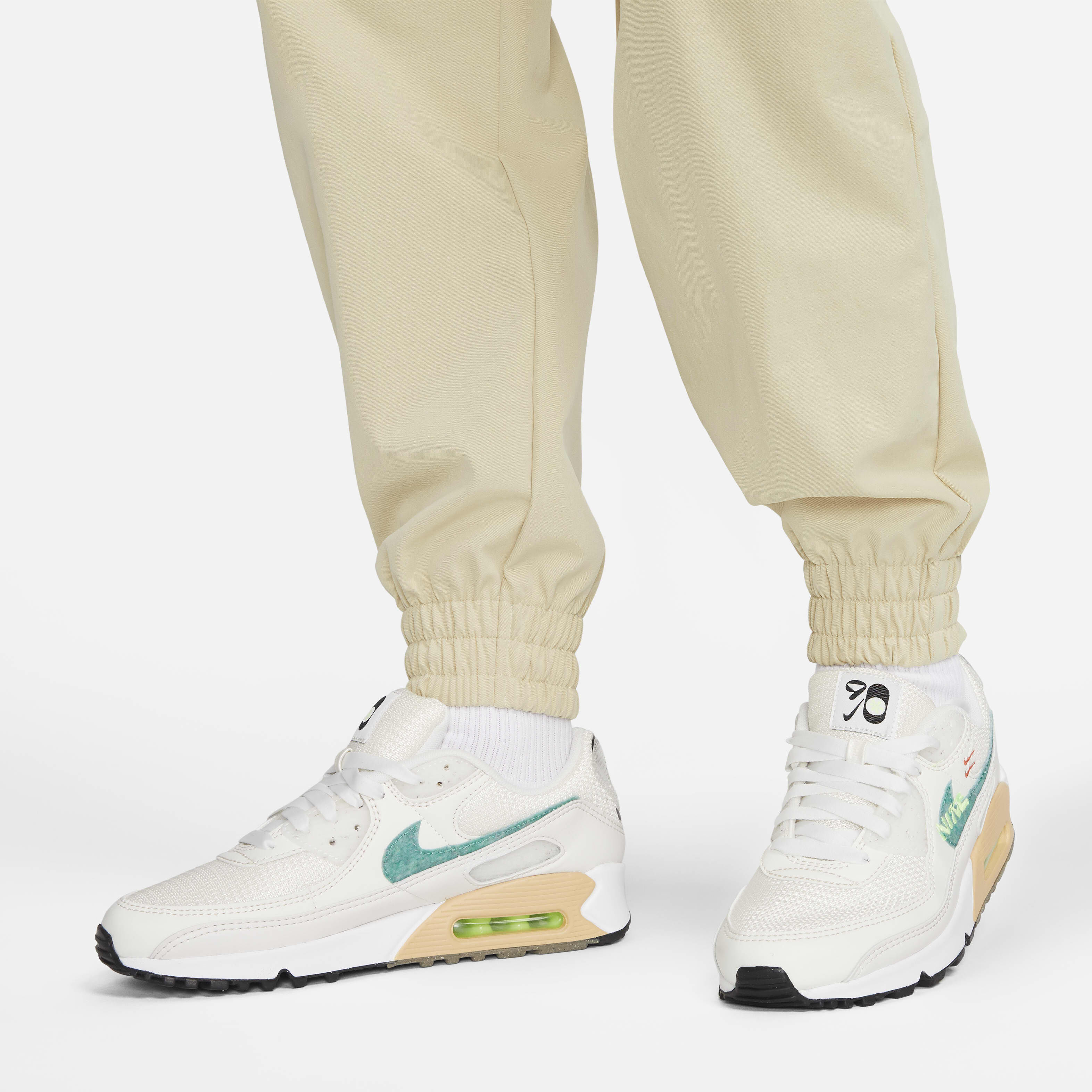Nike Sportswear Swoosh image number 5
