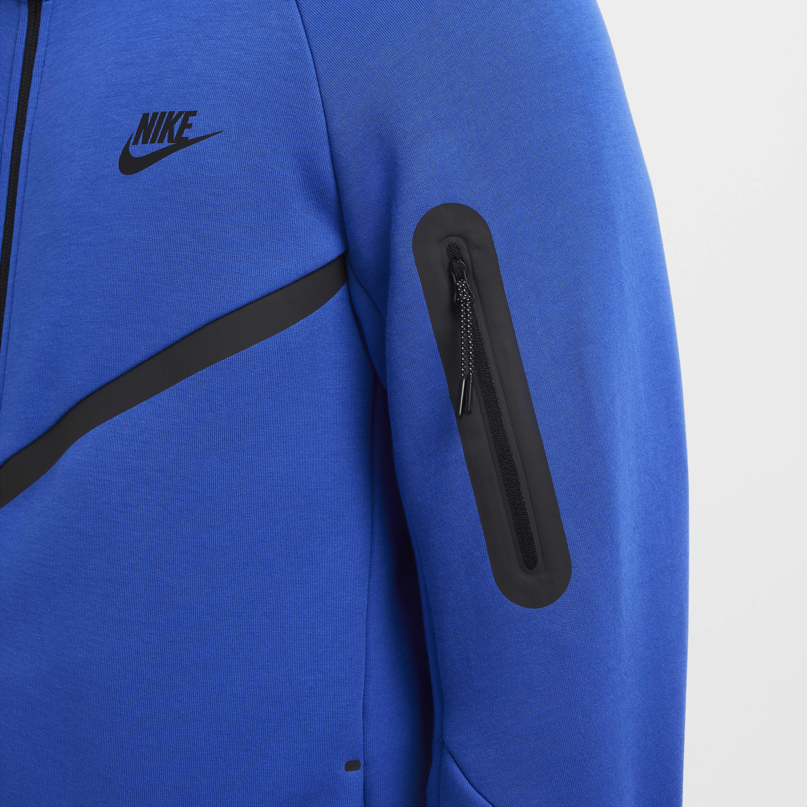 Nike Tech image number 3