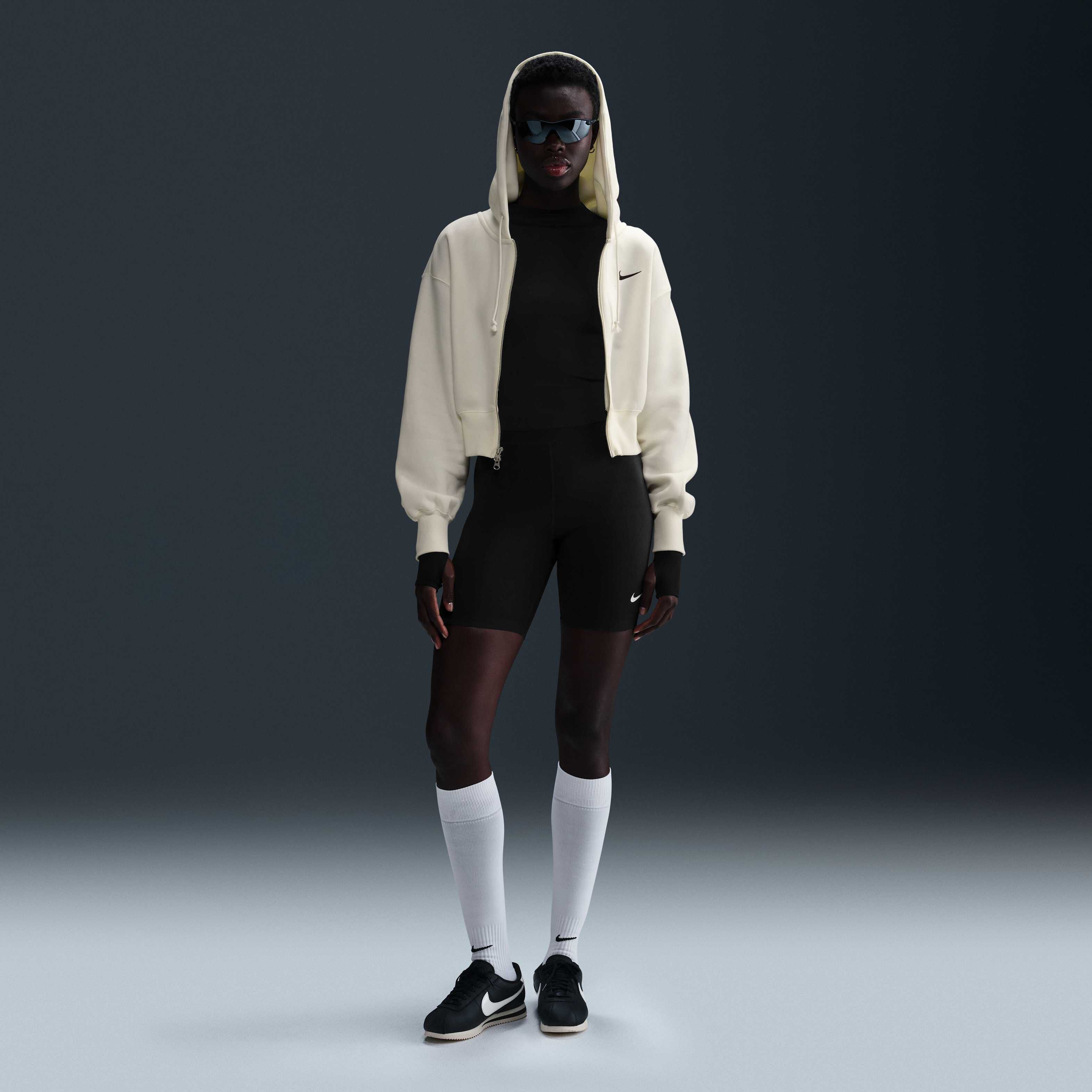 نايكي سبورتسوير فينيكس فليس image number 3