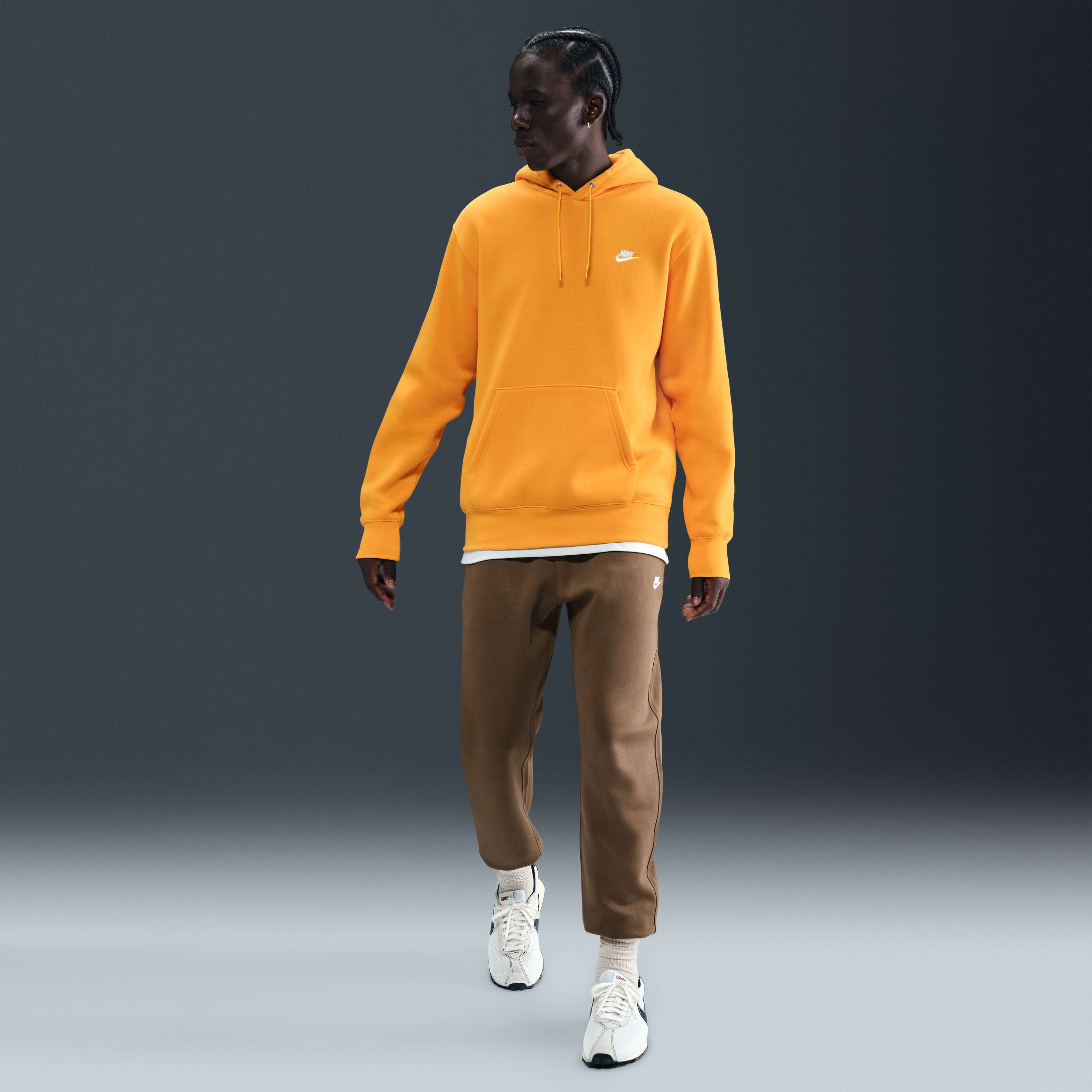 Nike Club image number 3
