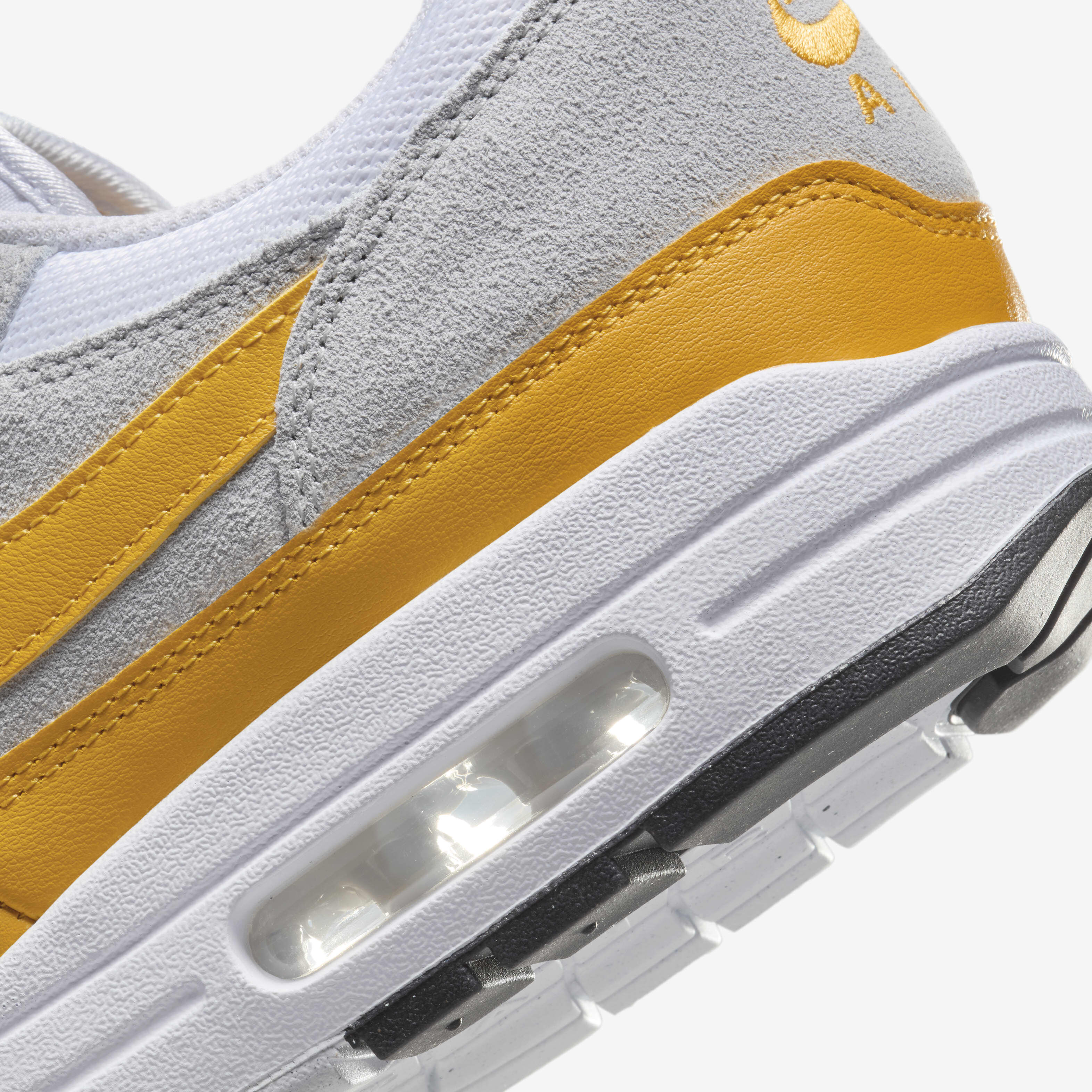Nike Air Max 1 Essential