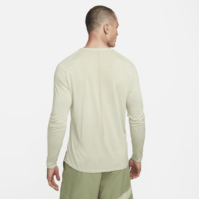 Nike dri fit discount shirts long sleeve