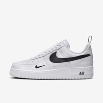 Nike Air Force 1 '07 LV8