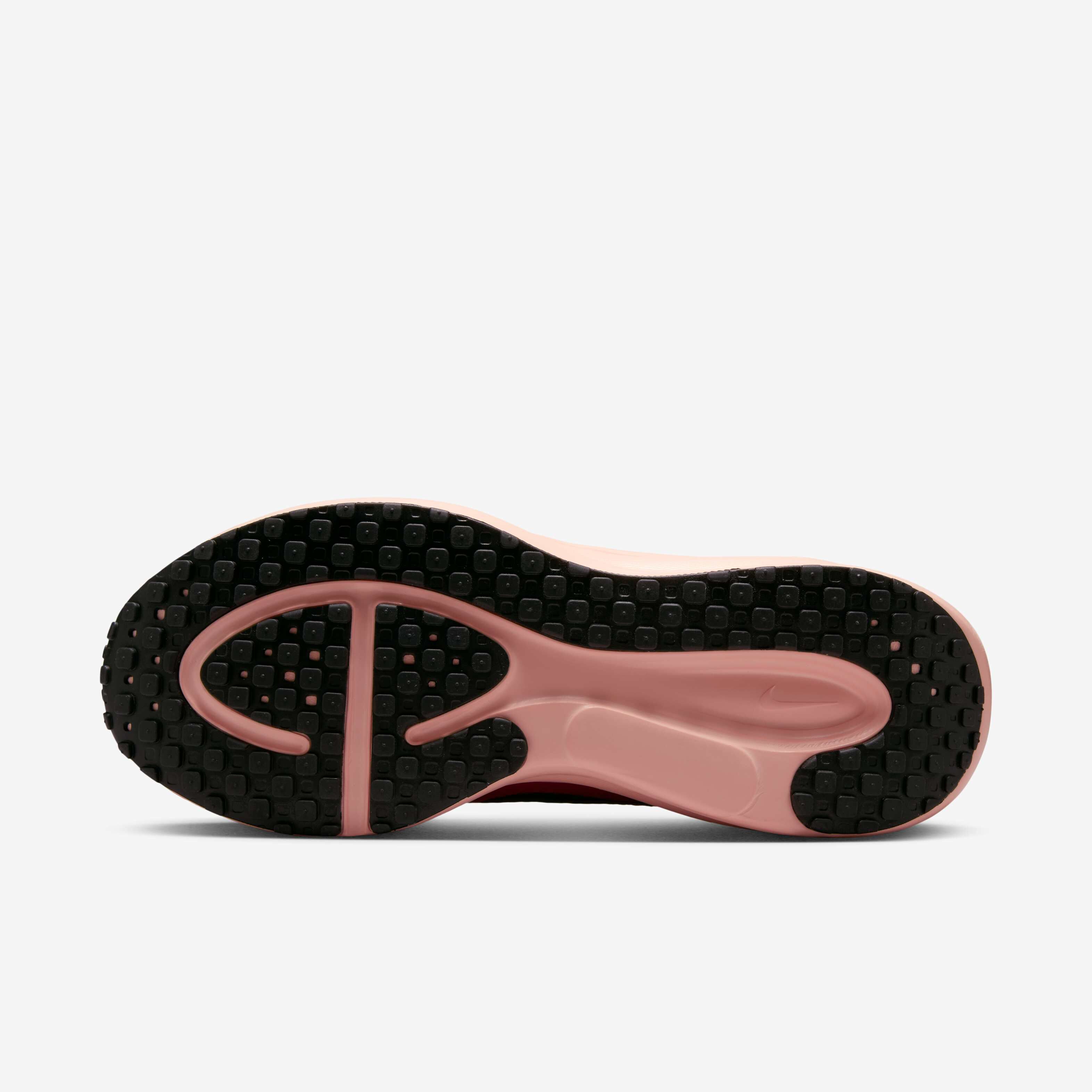 Nike Revolution 8 image number 1