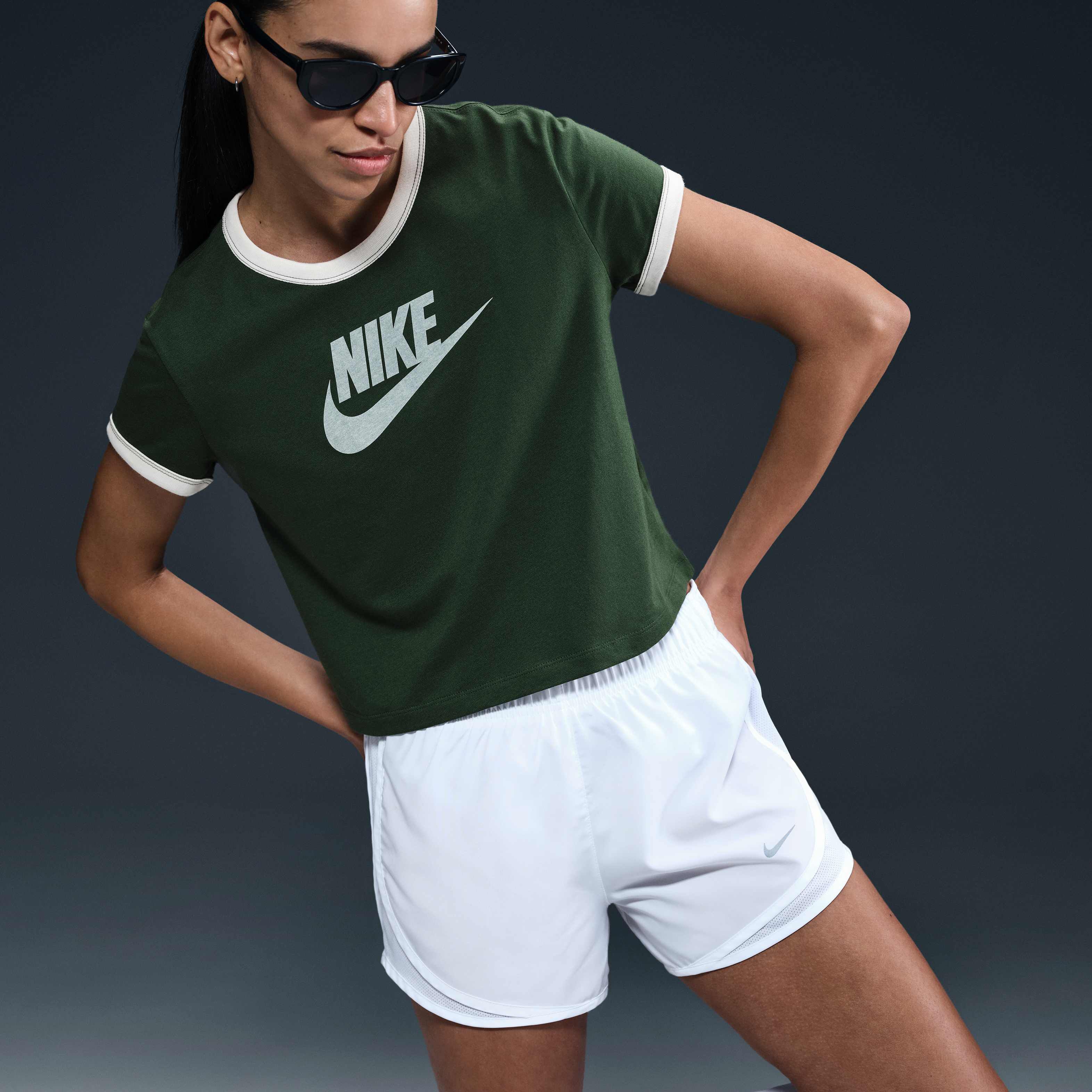 Nike Sportswear image number 2