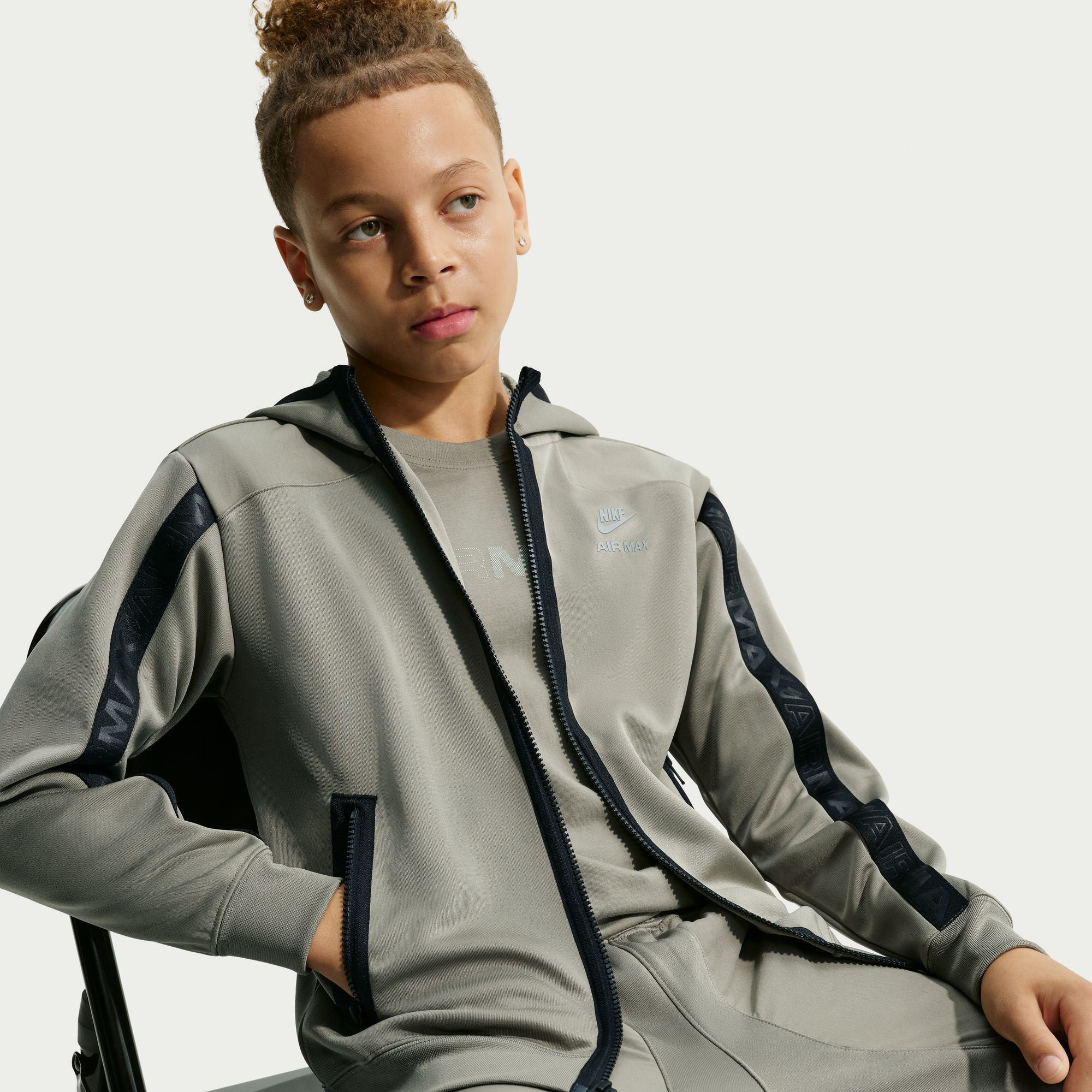 نايكي سبورتسوير image number 4