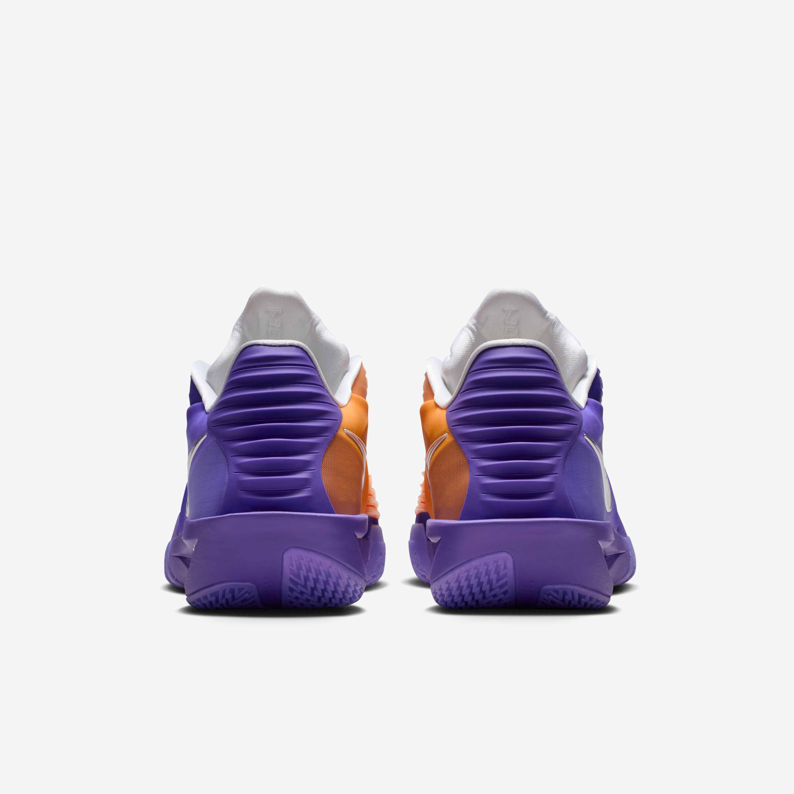 نايكي جي تي كت 3 تربو image number 5