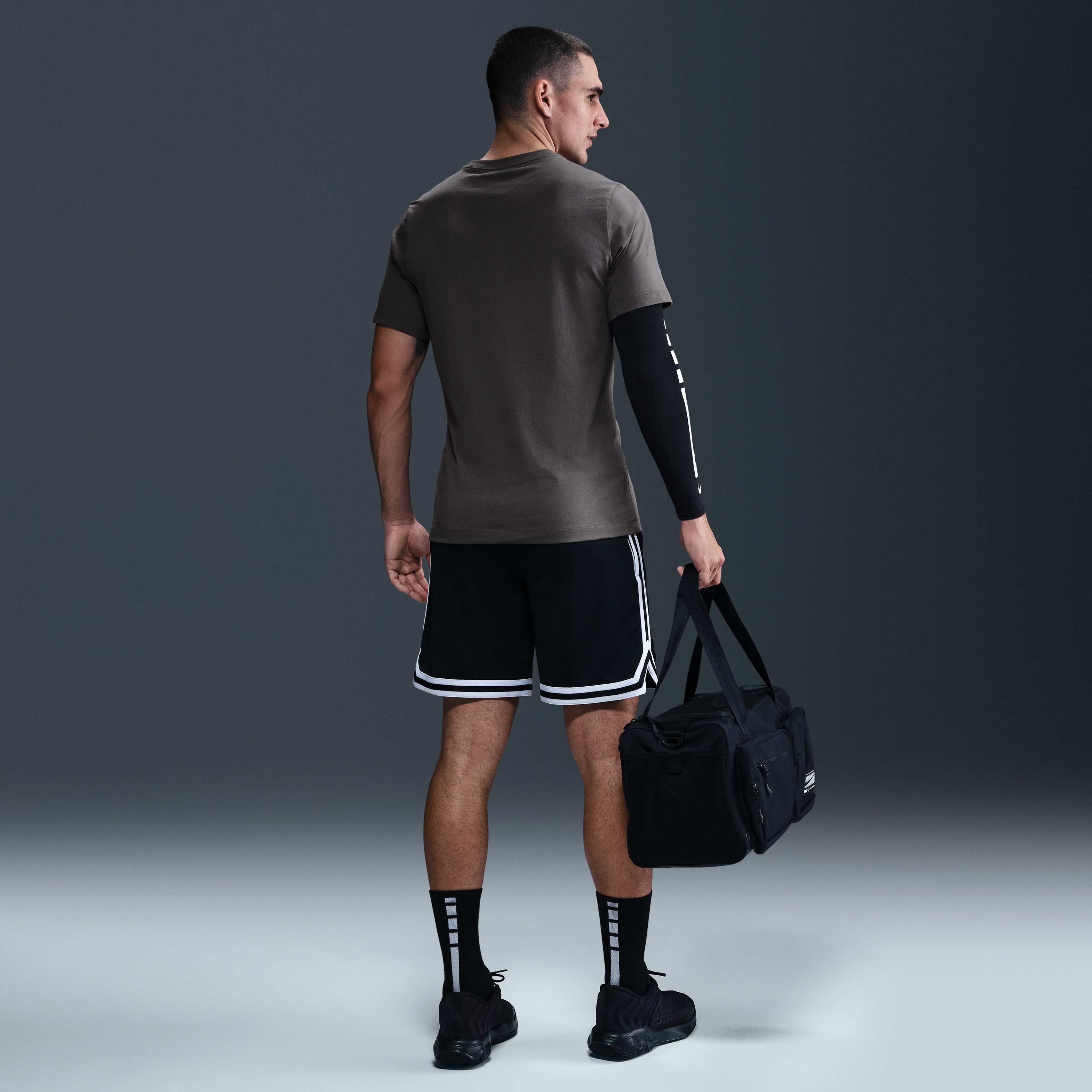 يانيس image number 4