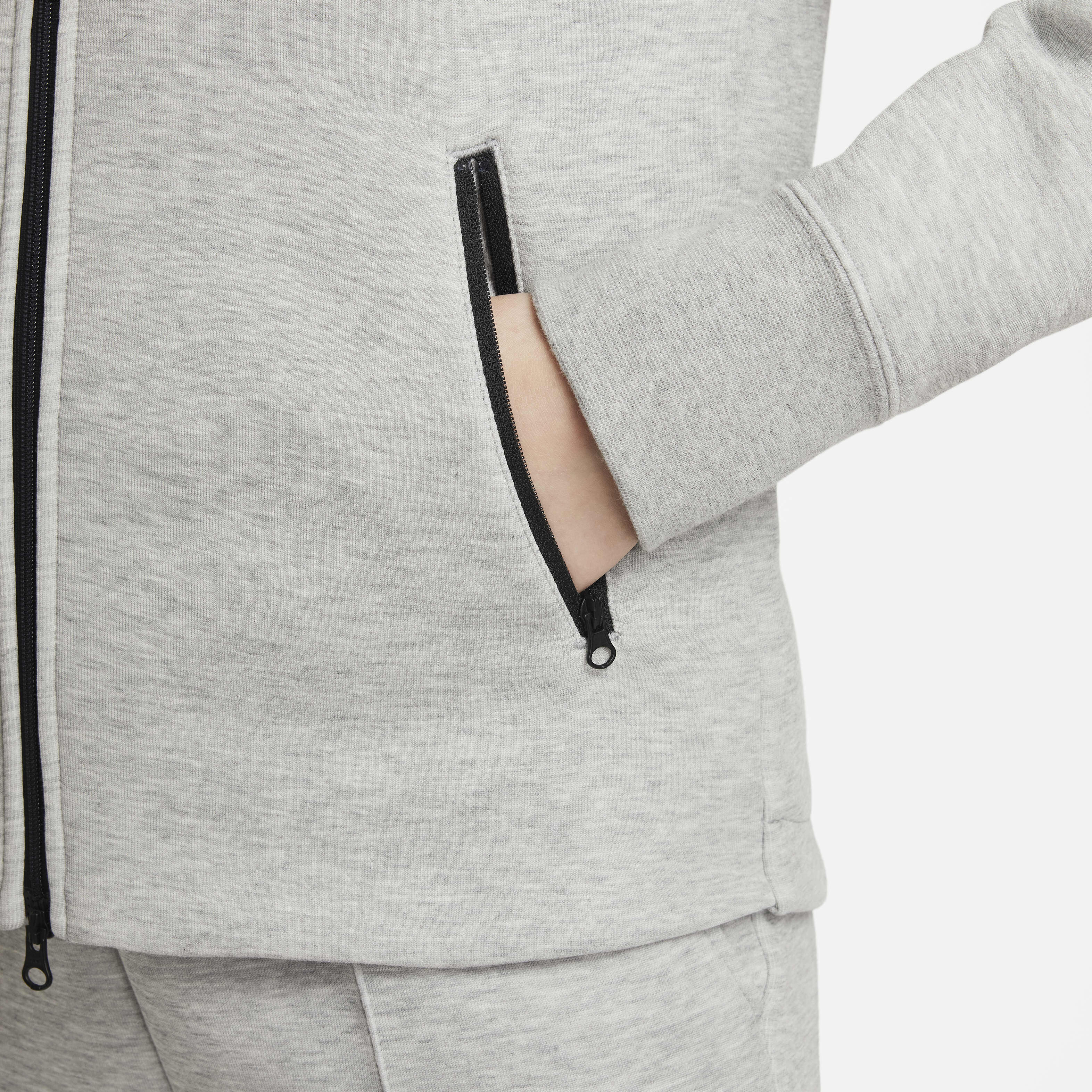 Nike Sportswear Tech Fleece image number 3