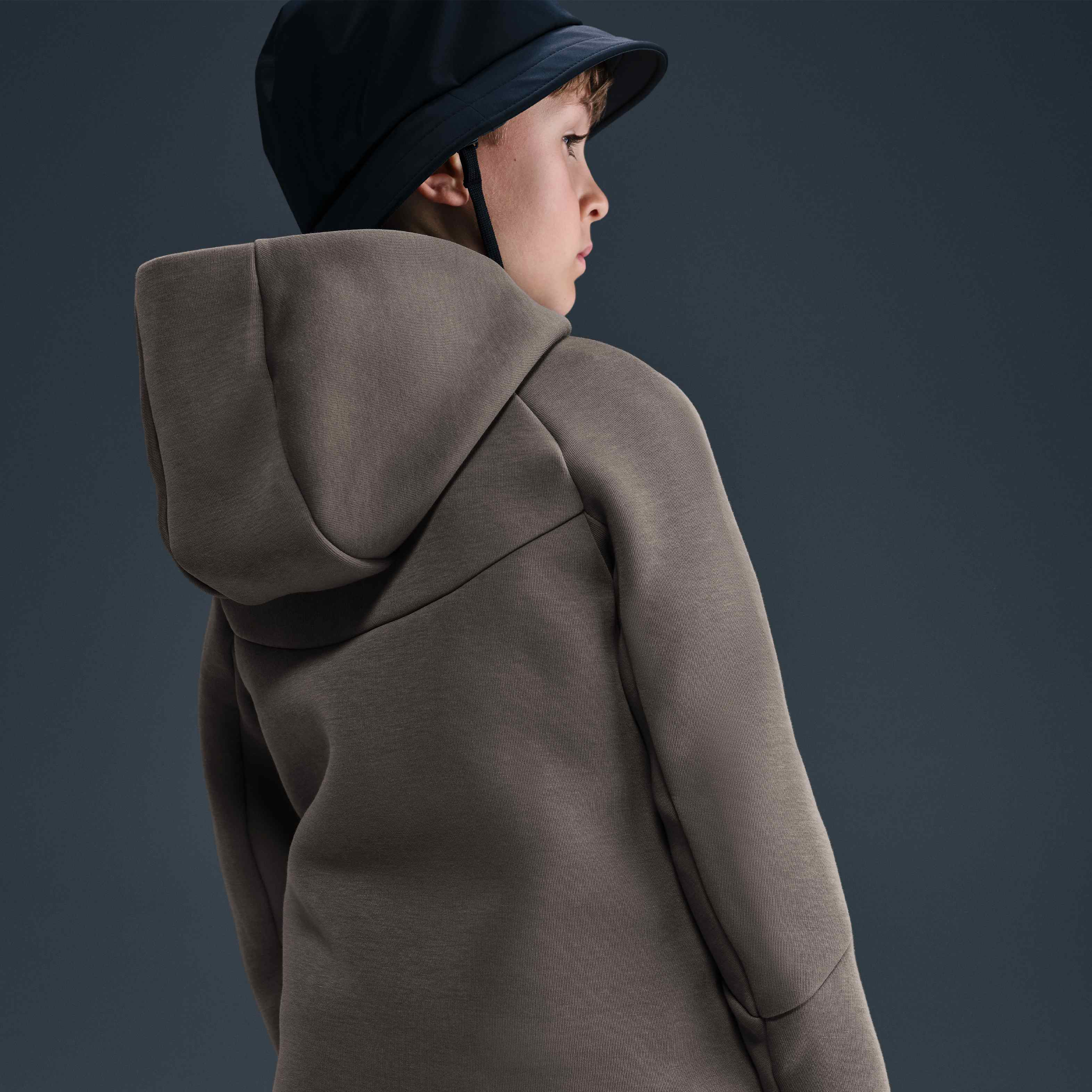 Nike Sportswear Tech Fleece image number 1