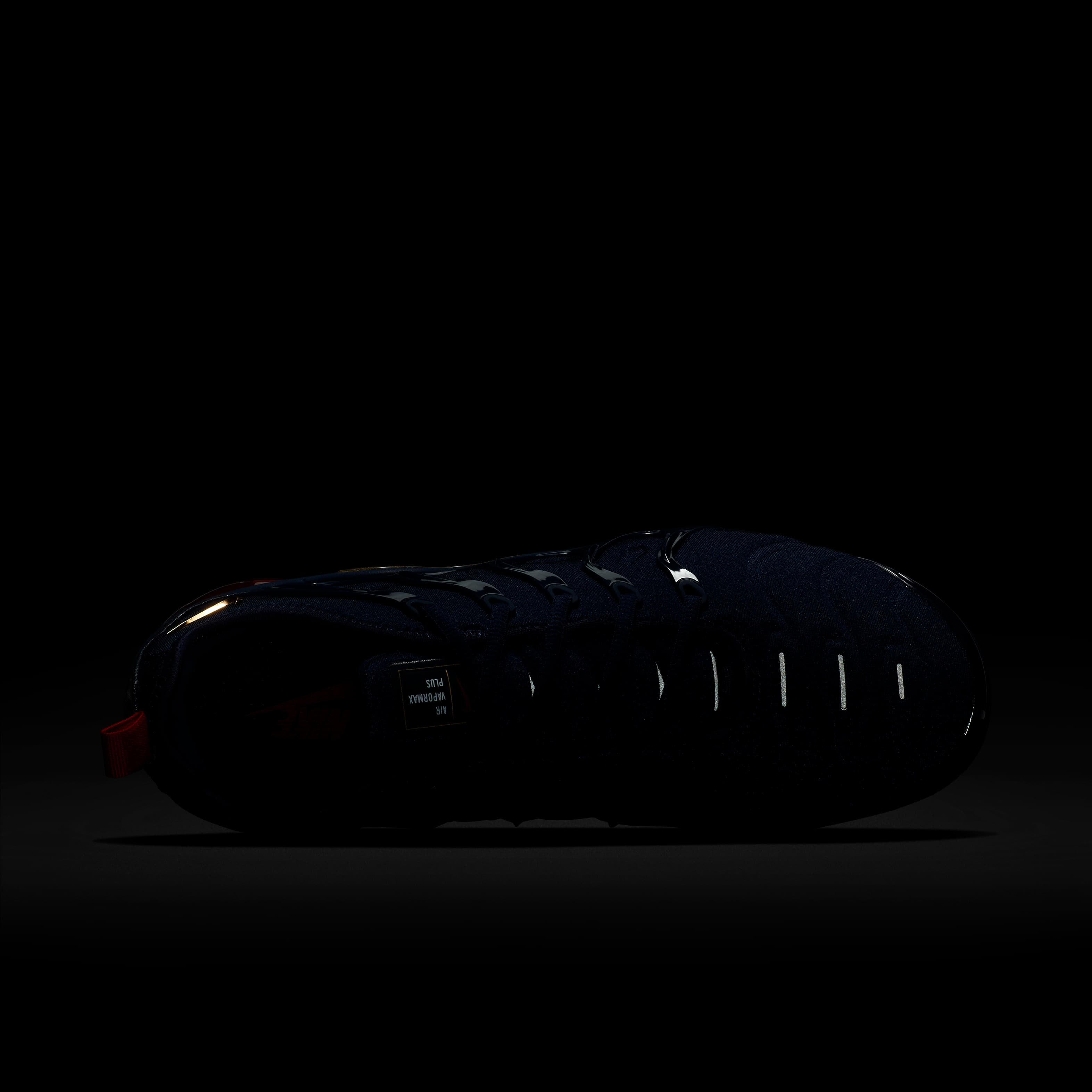 Nike Air VaporMax Plus image number 6